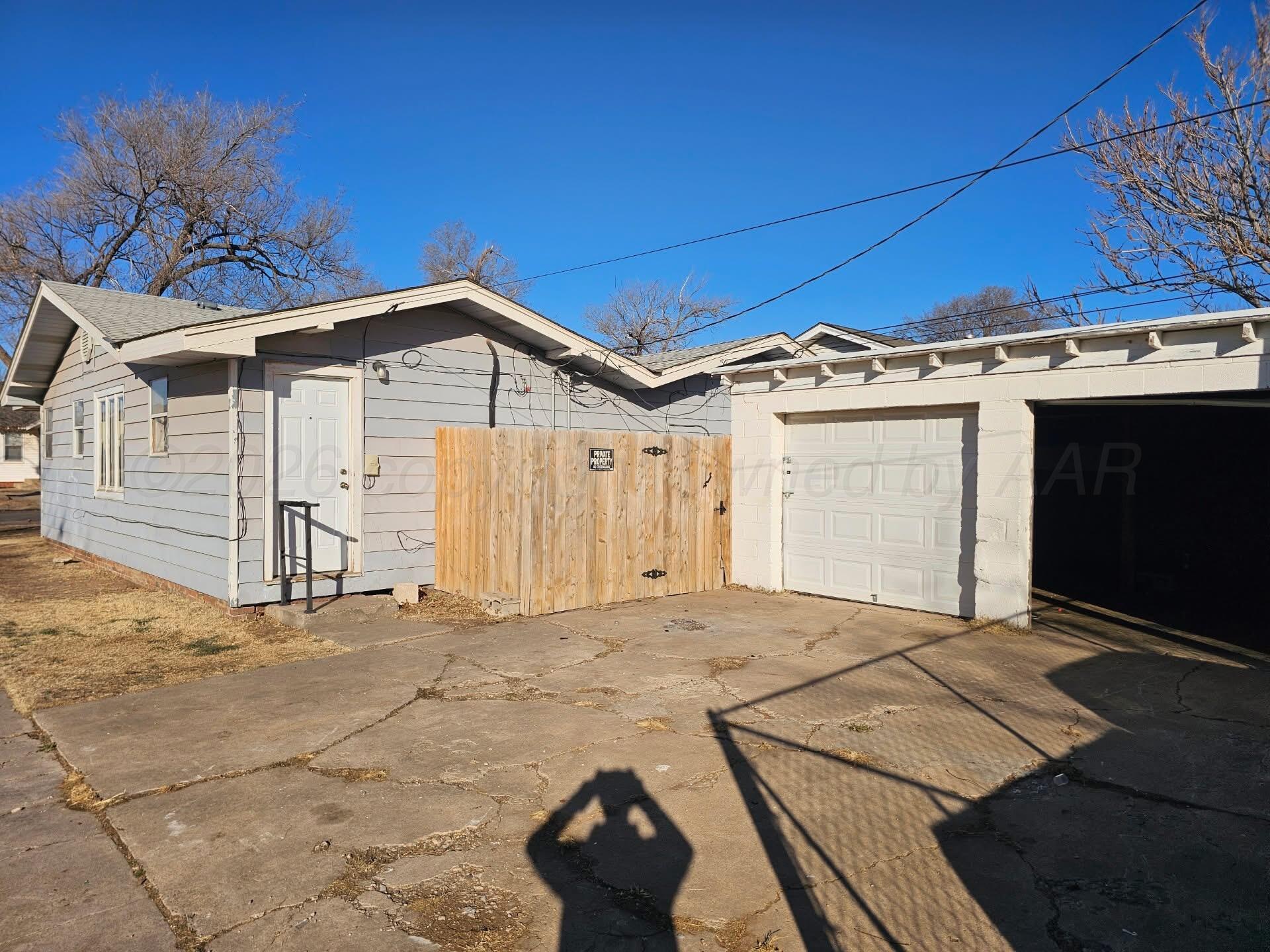 411 S Florida Street Property Photo 5
