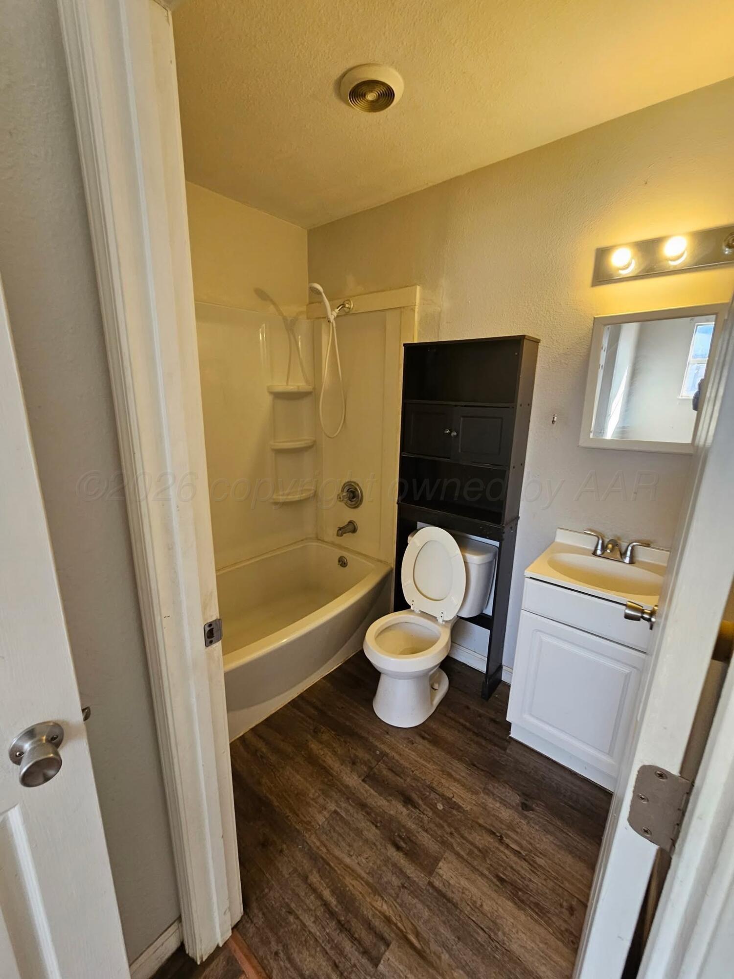 411 S Florida Street Property Photo 7