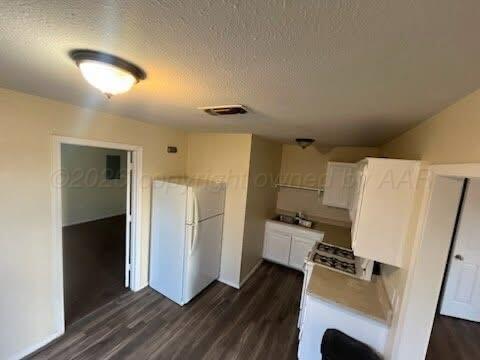411 S Florida Street Property Photo 14