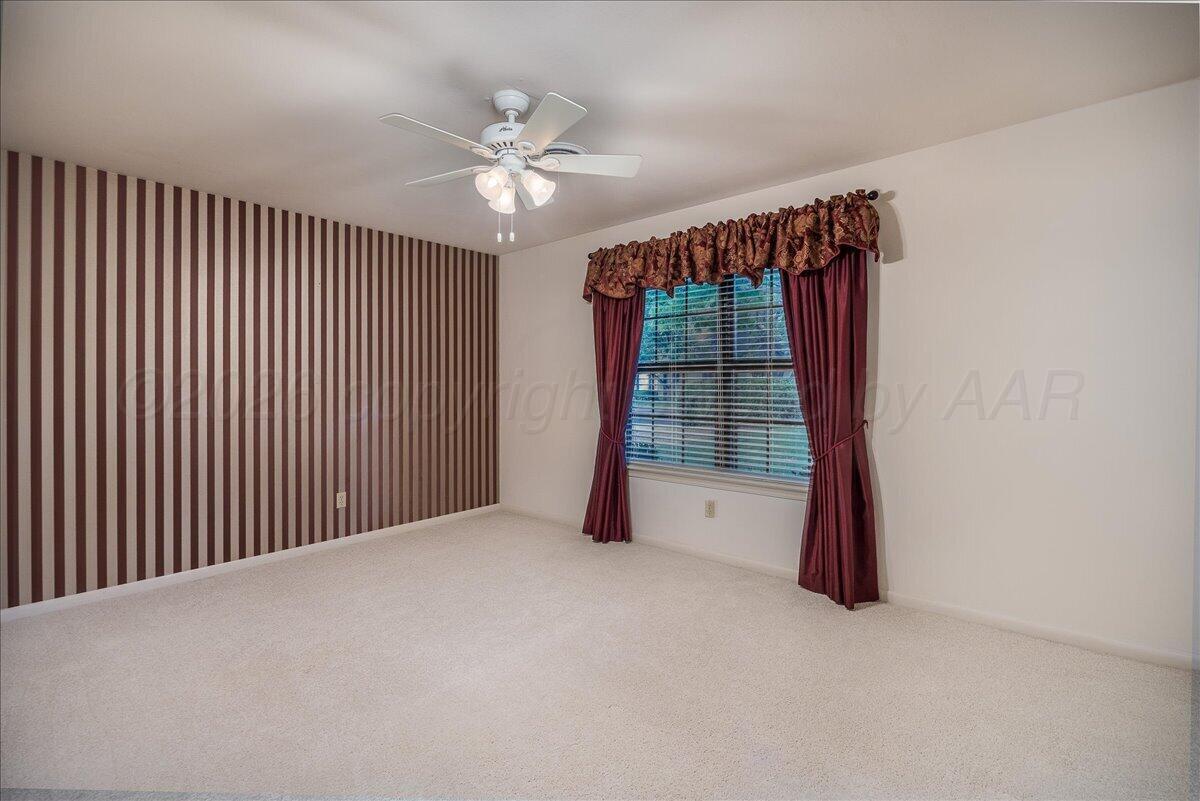3911 Gatewood Street Property Photo 27