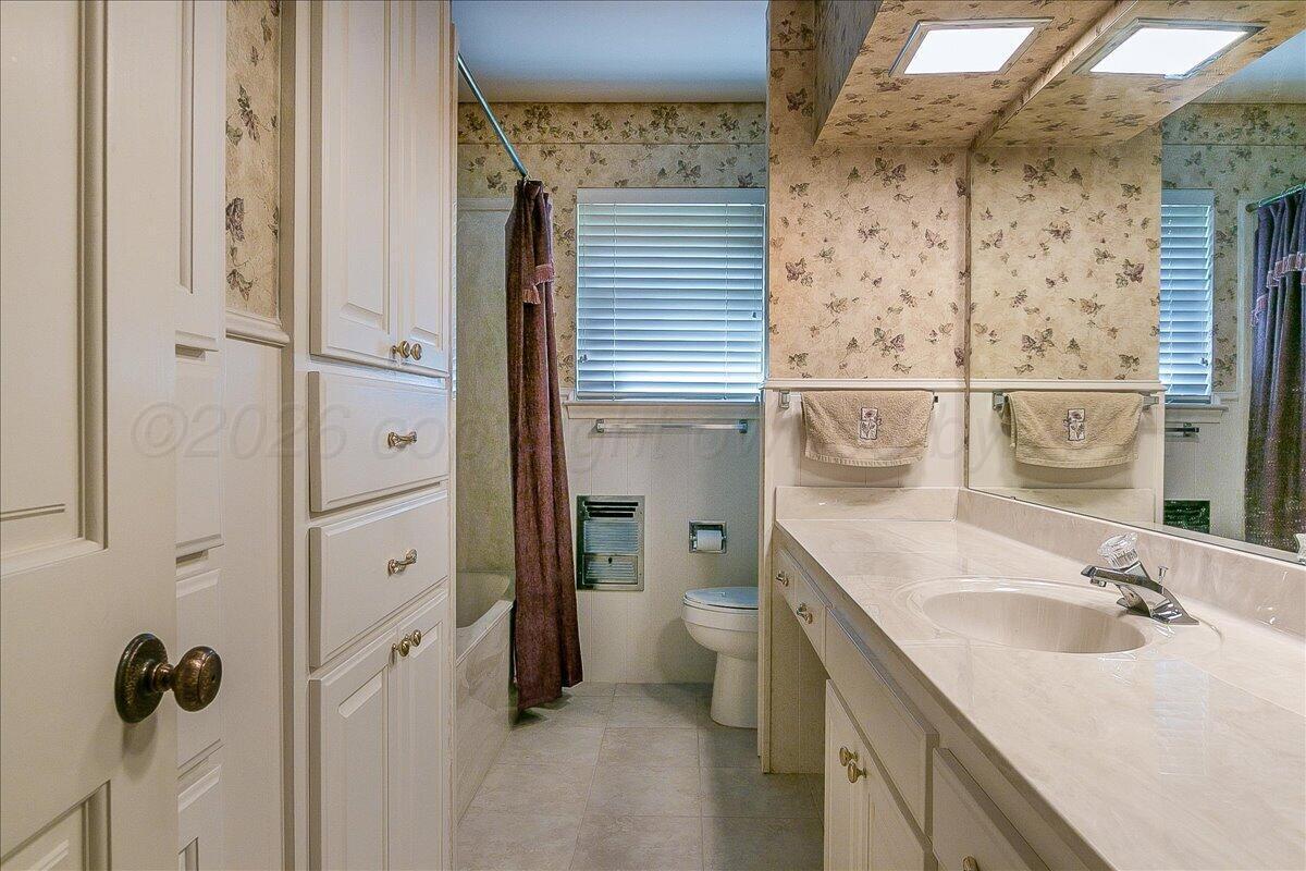 3911 Gatewood Street Property Photo 29