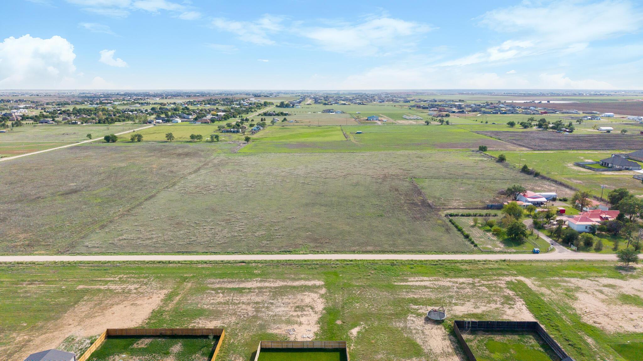 16000 Prairie Garden Road Property Photo 8