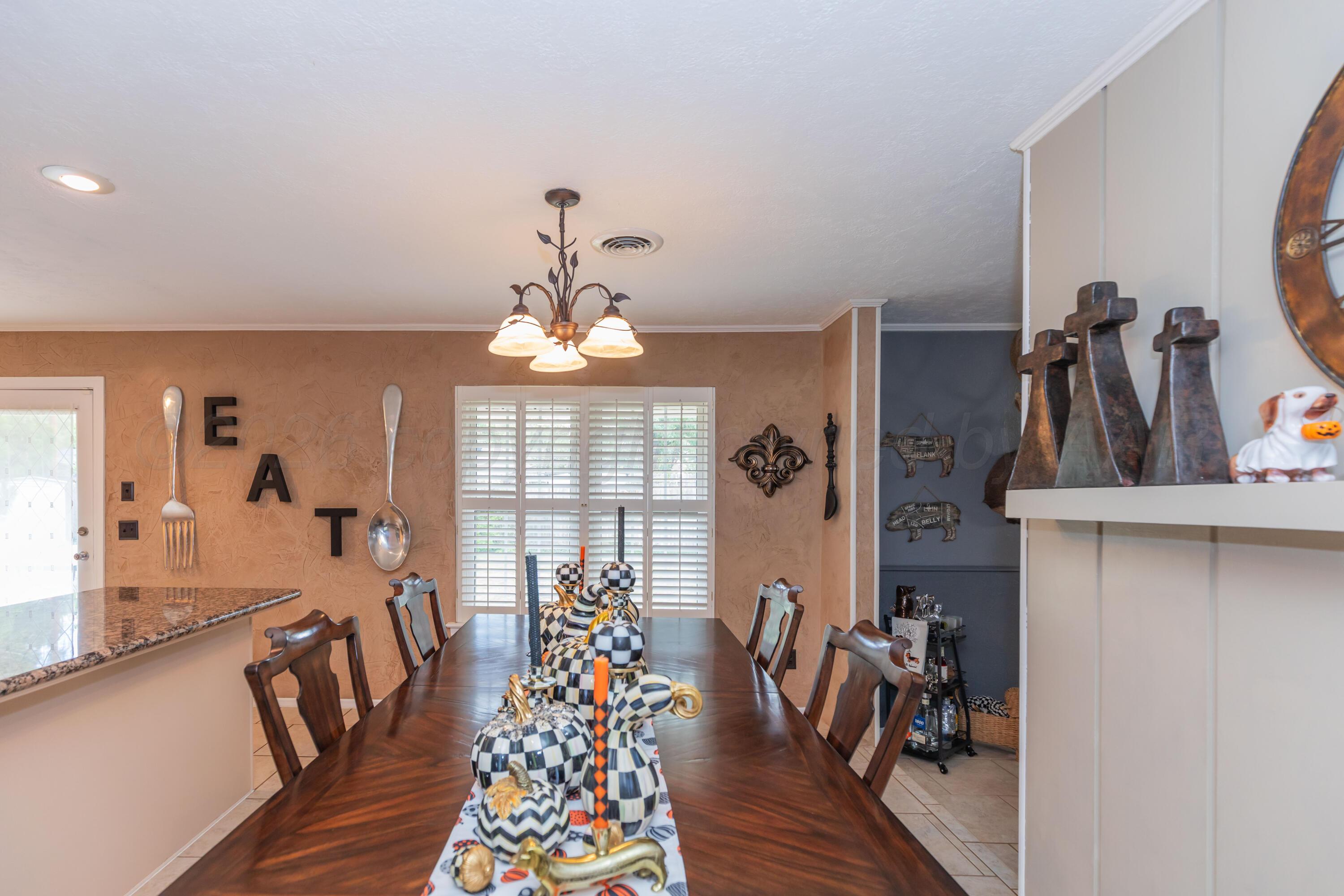 6209 Elmhurst Road Property Photo 19