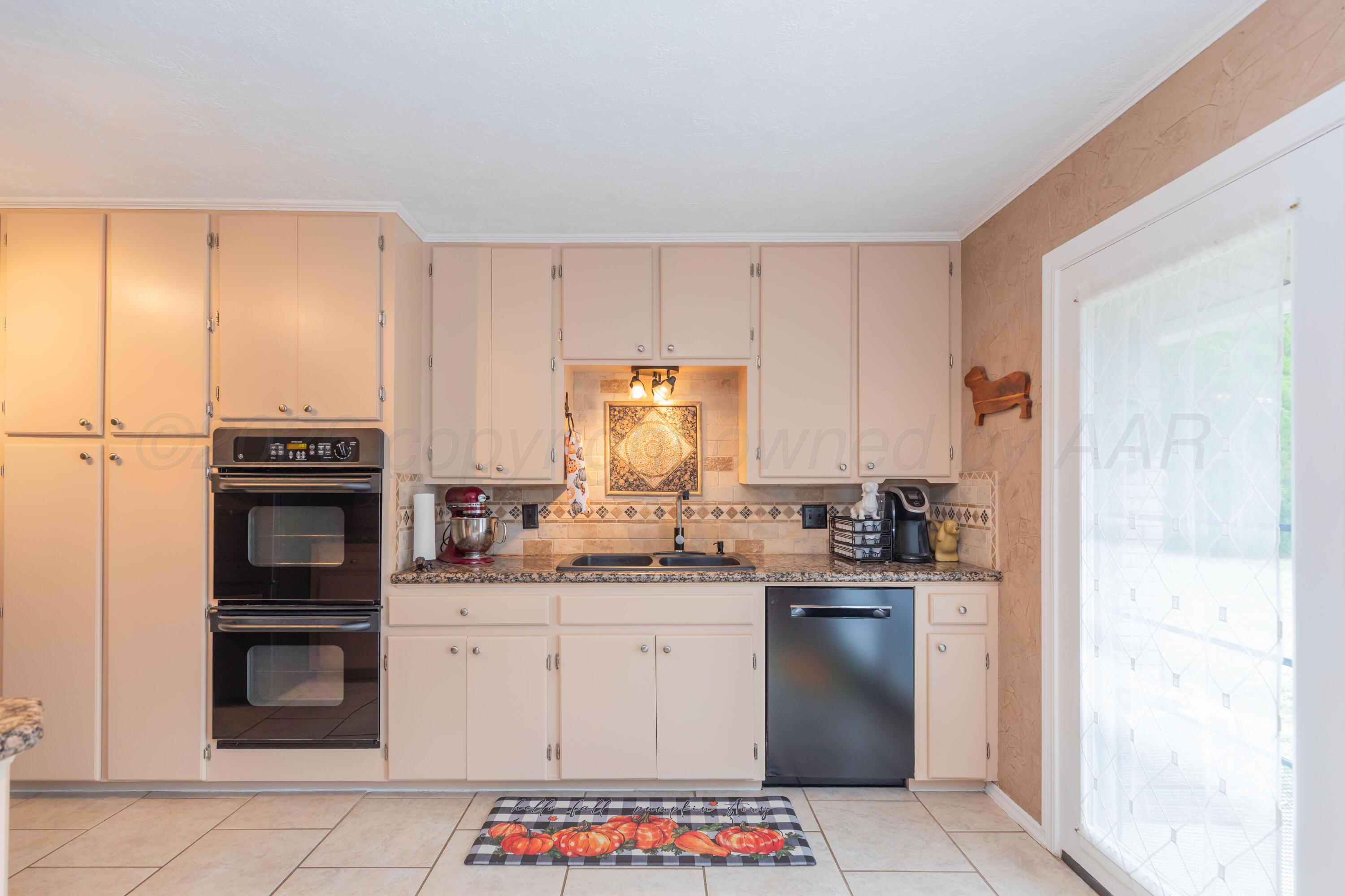6209 Elmhurst Road Property Photo 23