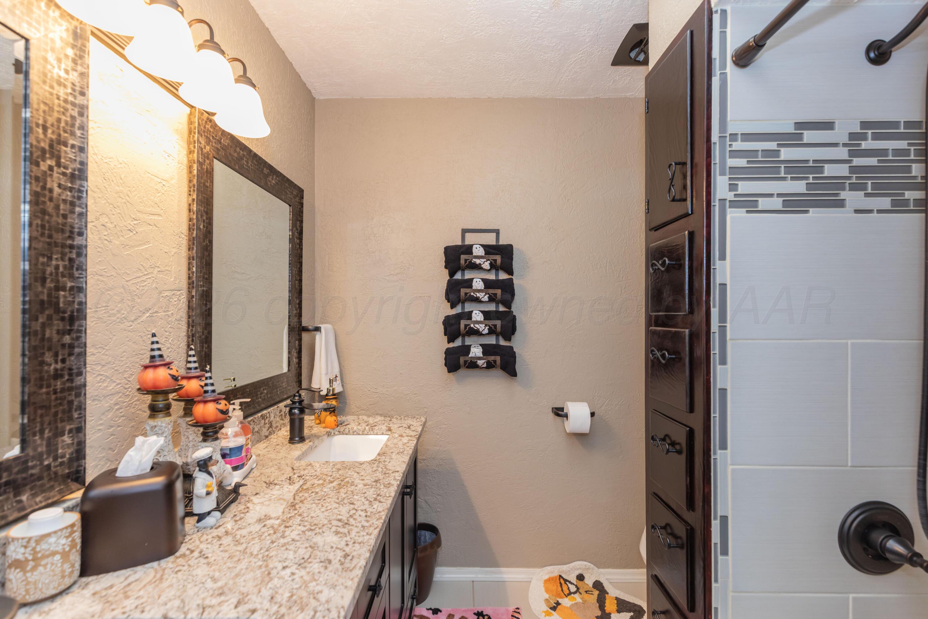 6209 Elmhurst Road Property Photo 35