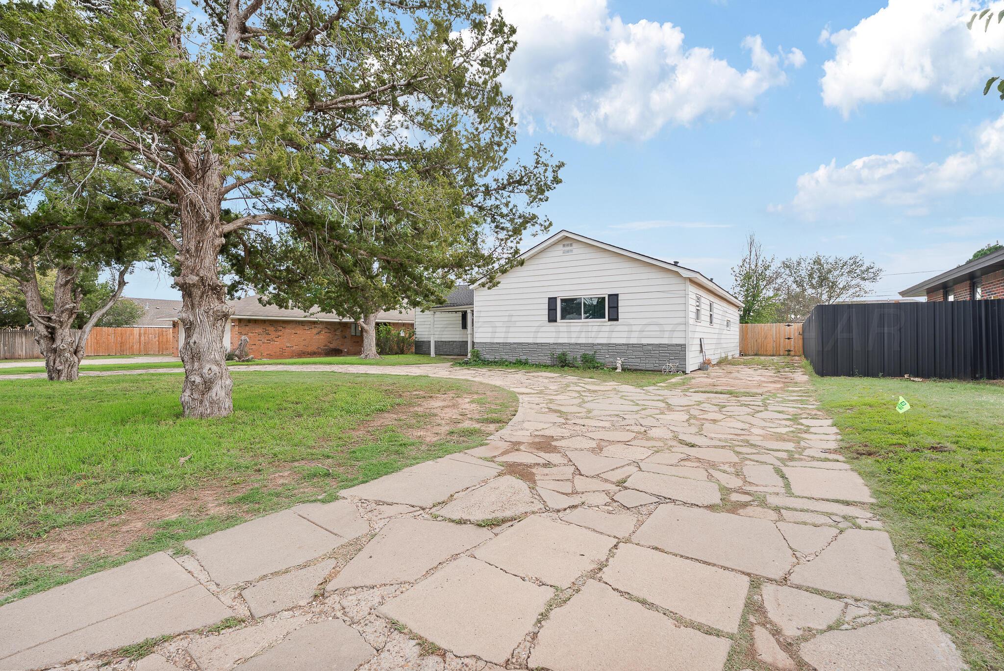504 8th Avenue Property Photo 2