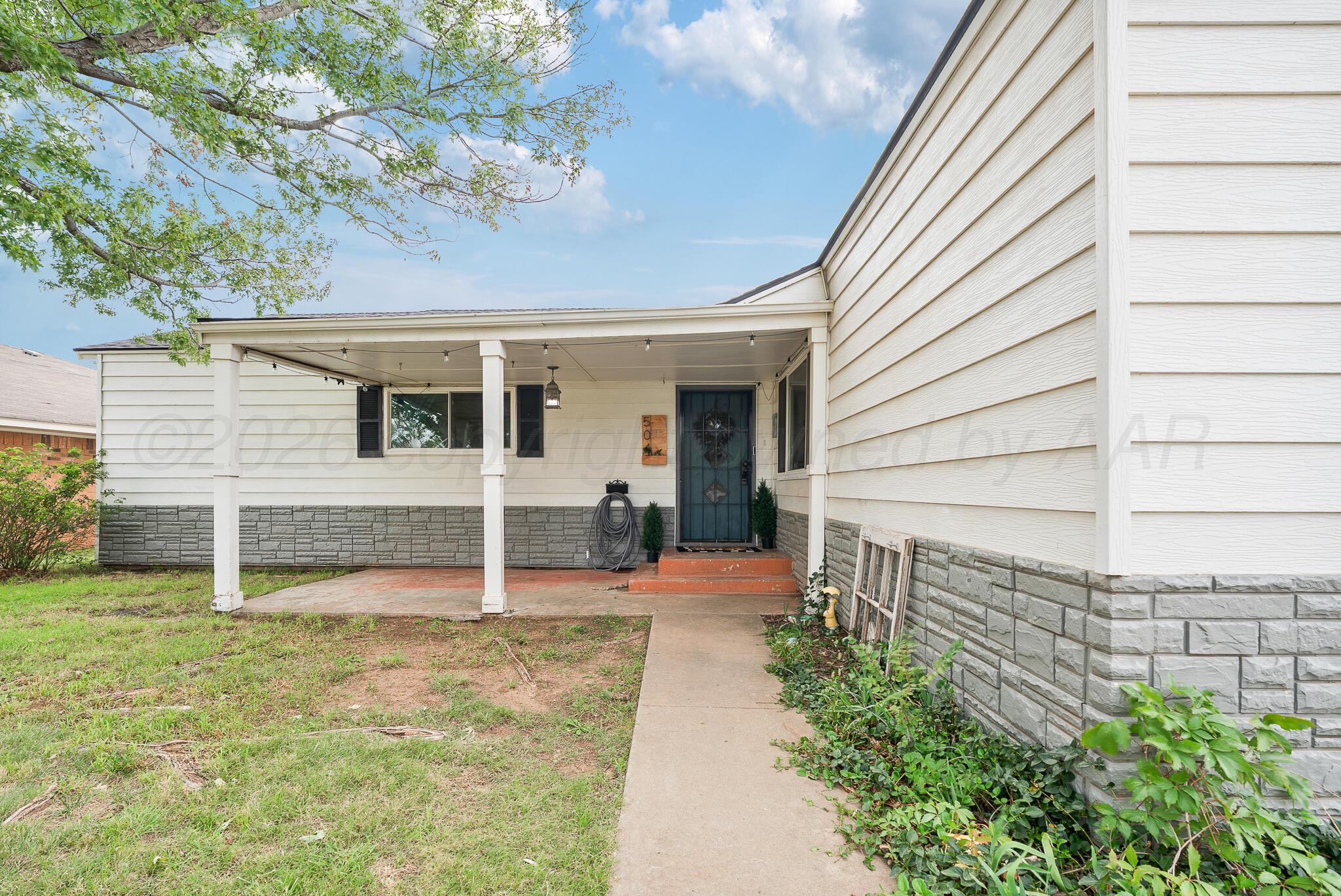 504 8th Avenue Property Photo 4