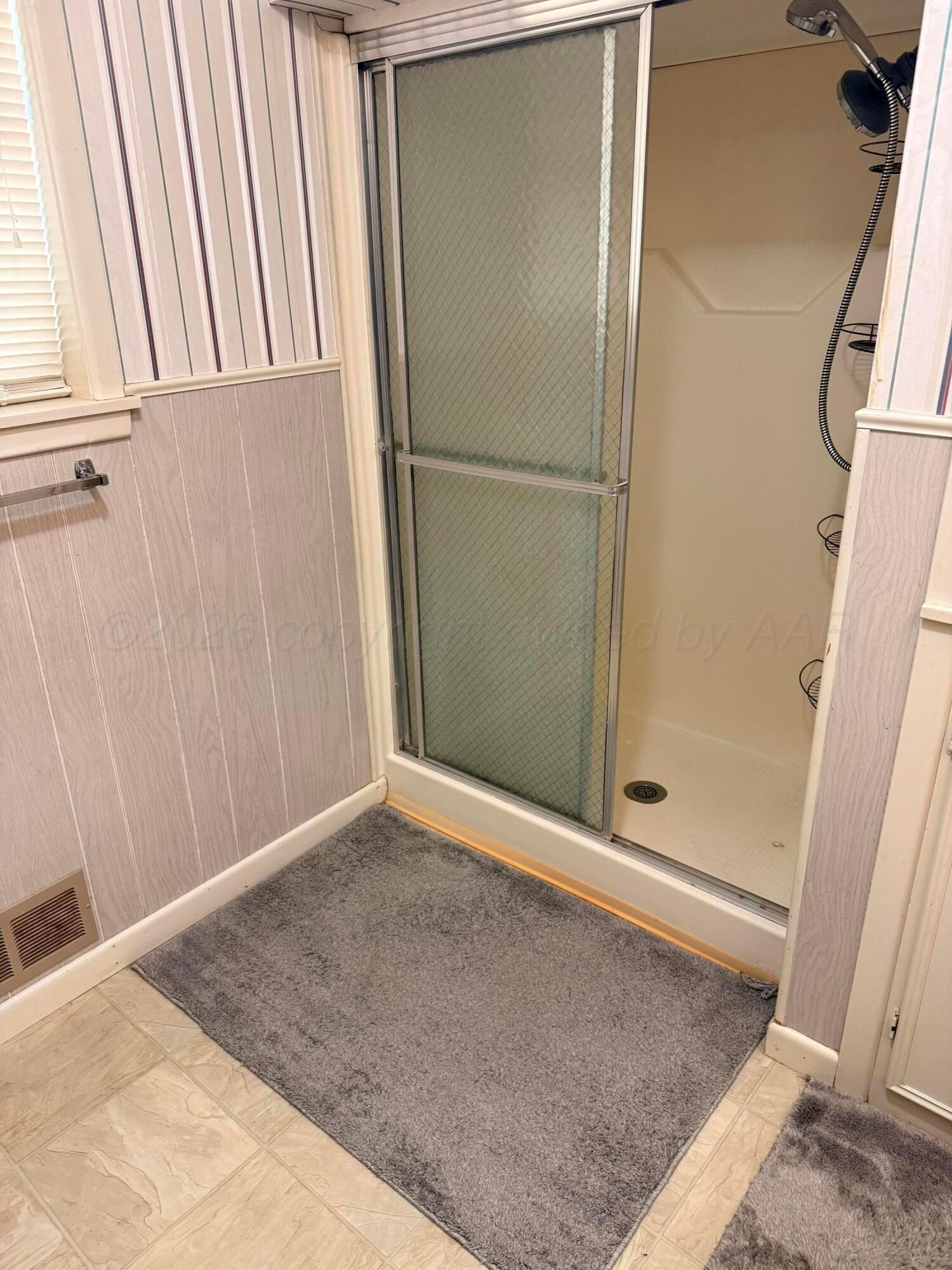 206 N Crosby Avenue Property Photo 7