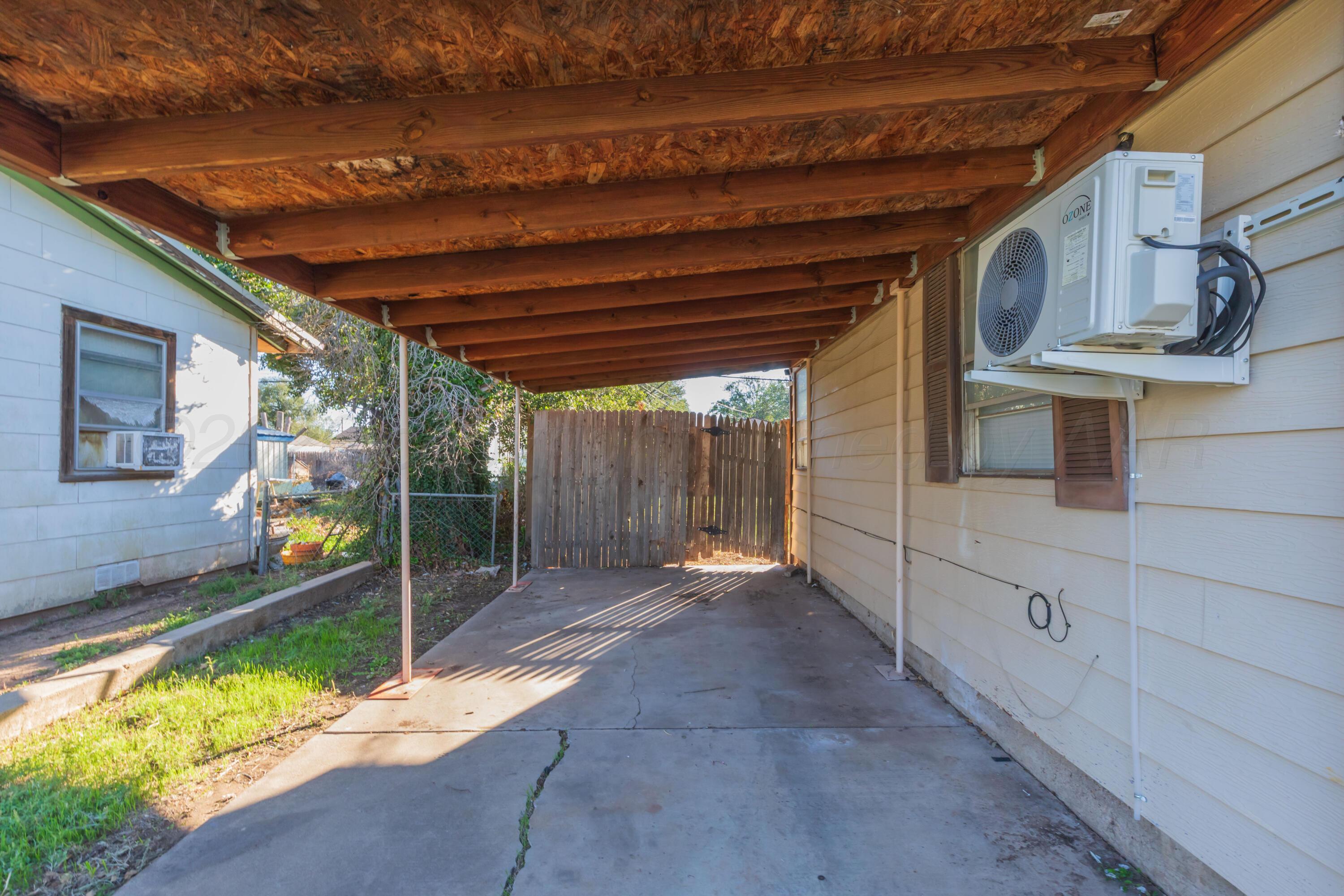 4511 S Bonham Street Property Photo 24