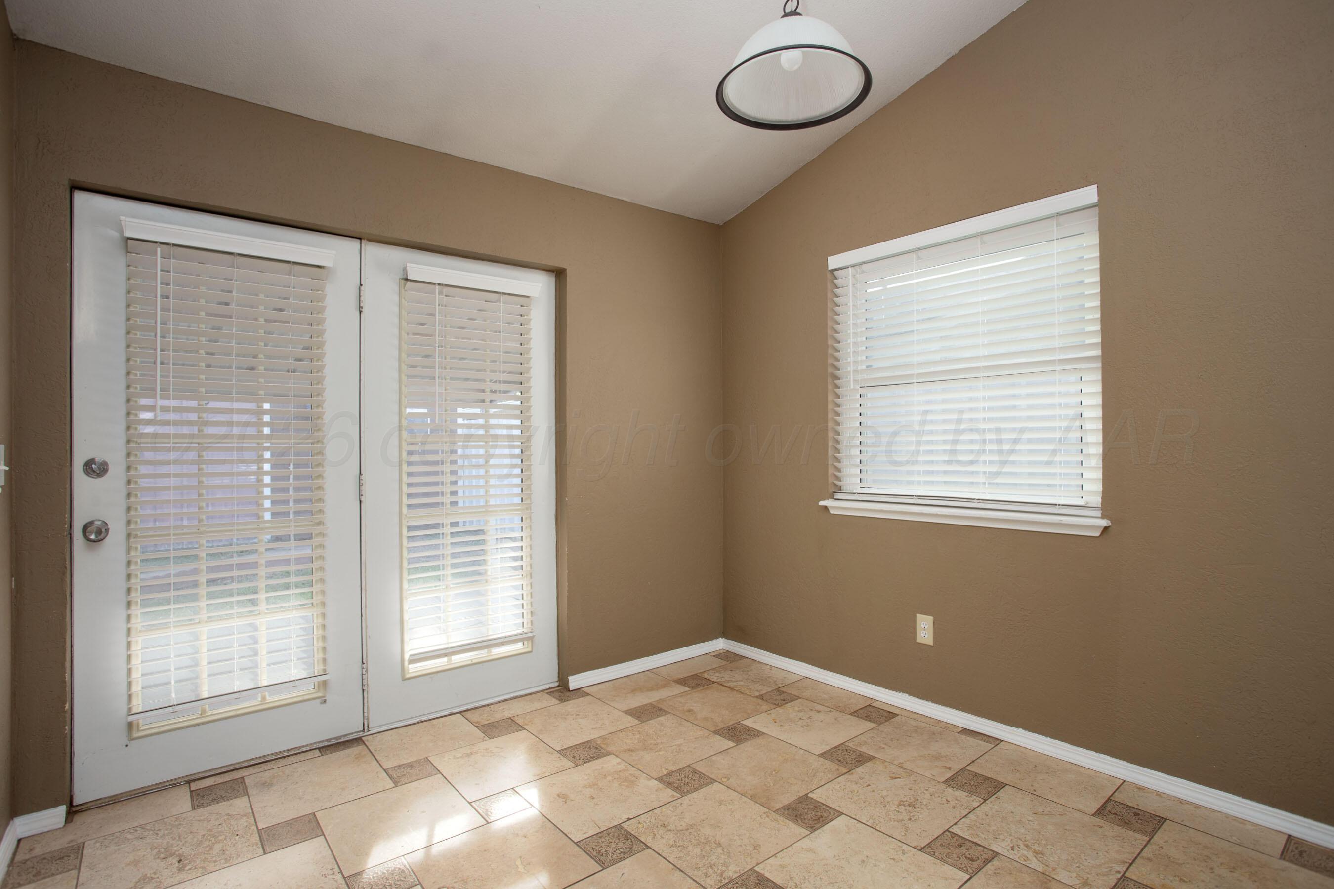1317 Buena Vista Property Photo 9