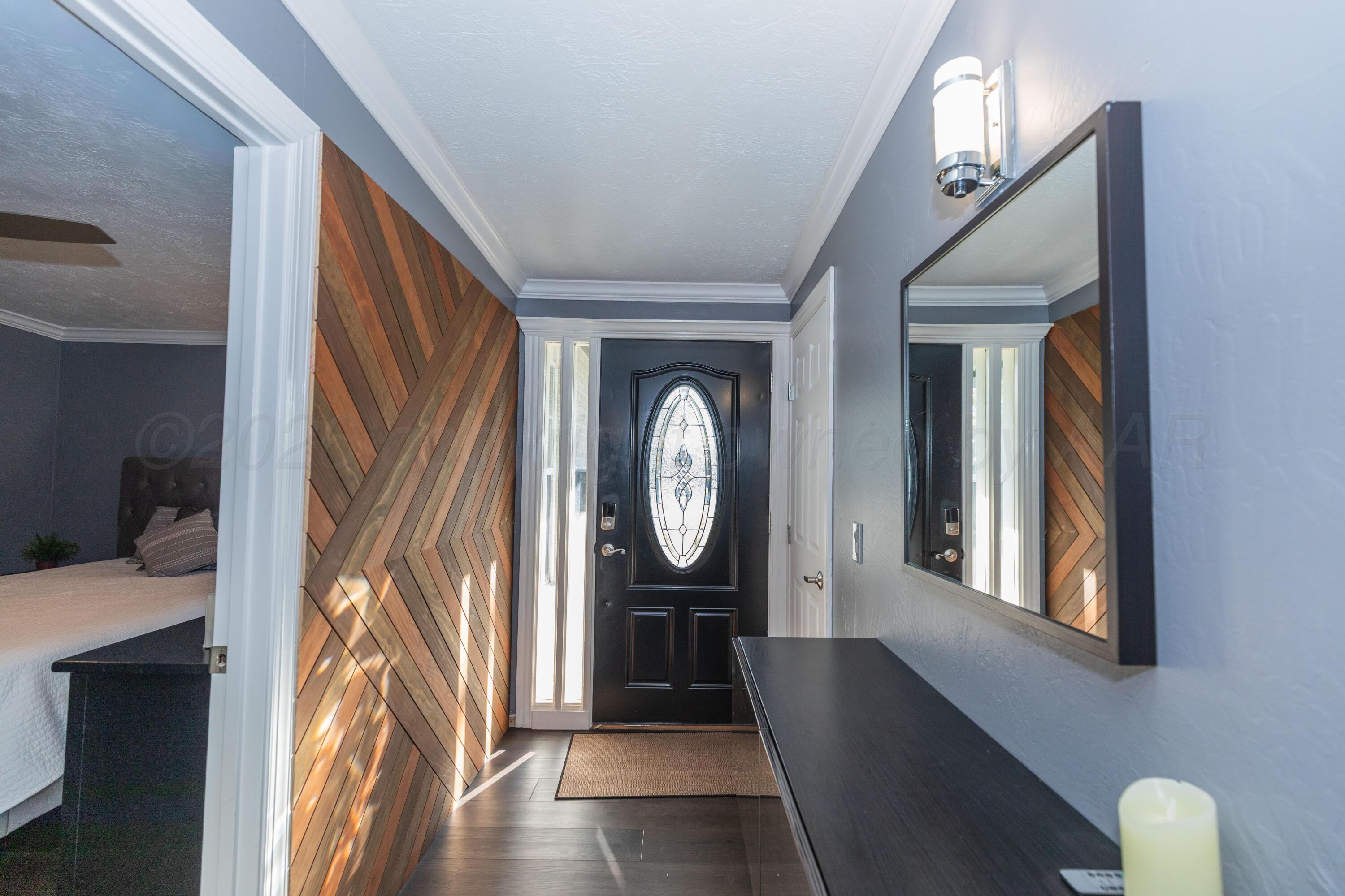 3402 Hancock Street Property Photo 14