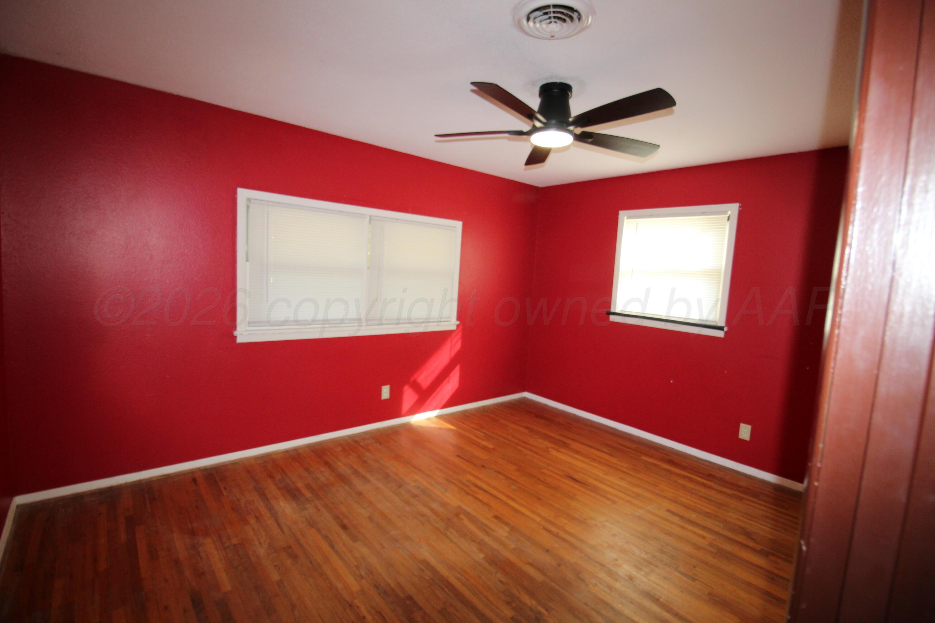 105 Fir Street Property Photo 10