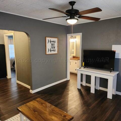 415 N Harvey, 3 Property Photo 3