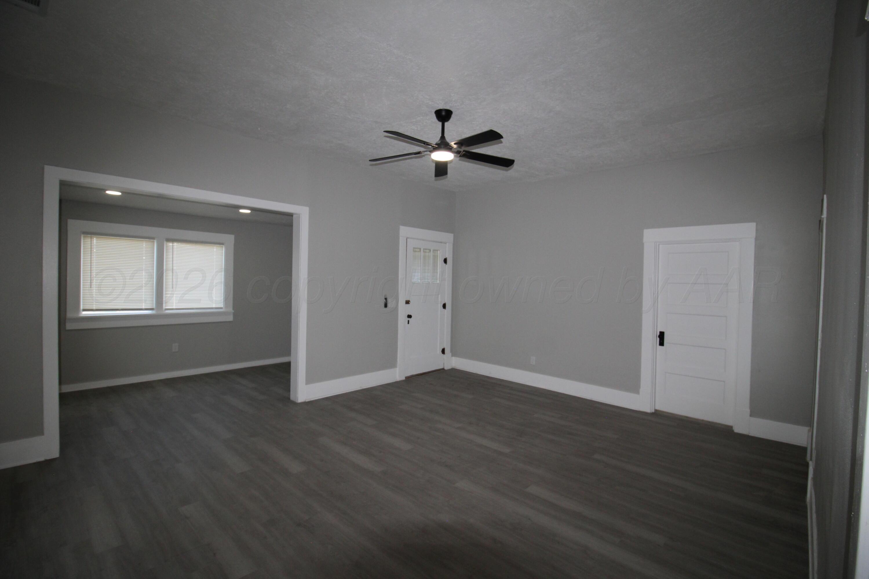 441 N Lee Avenue Property Photo 20