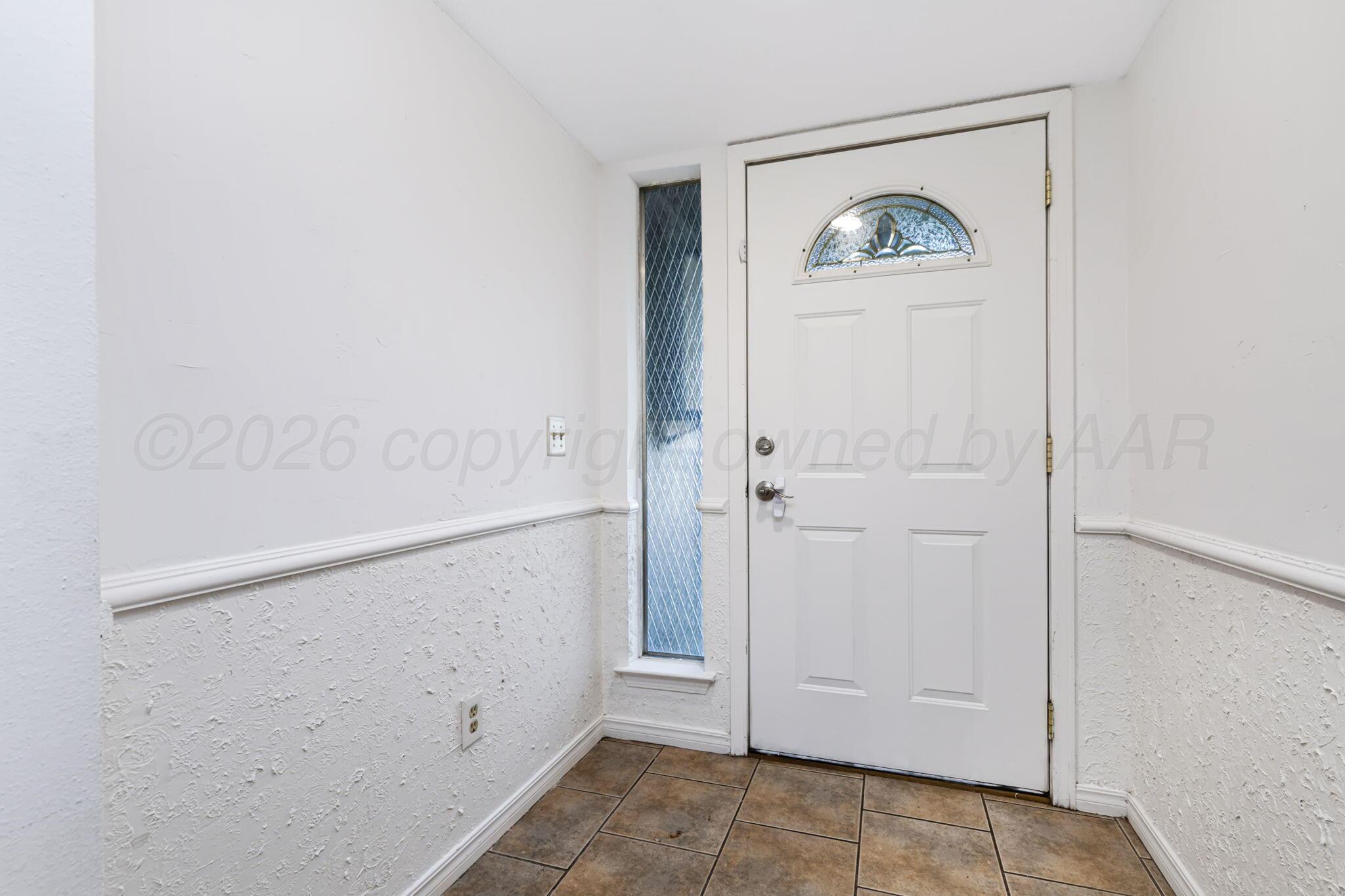 2802 Shield Court Property Photo 3