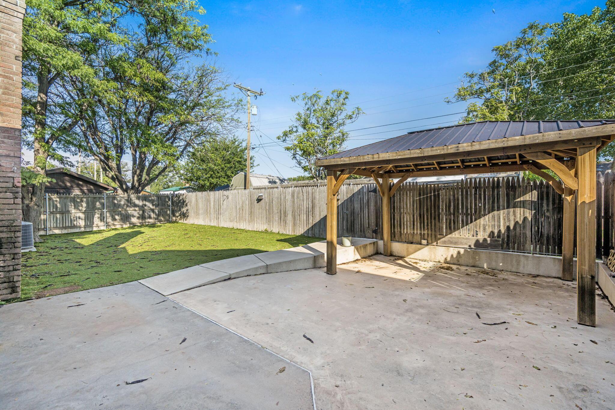2802 Shield Court Property Photo 19