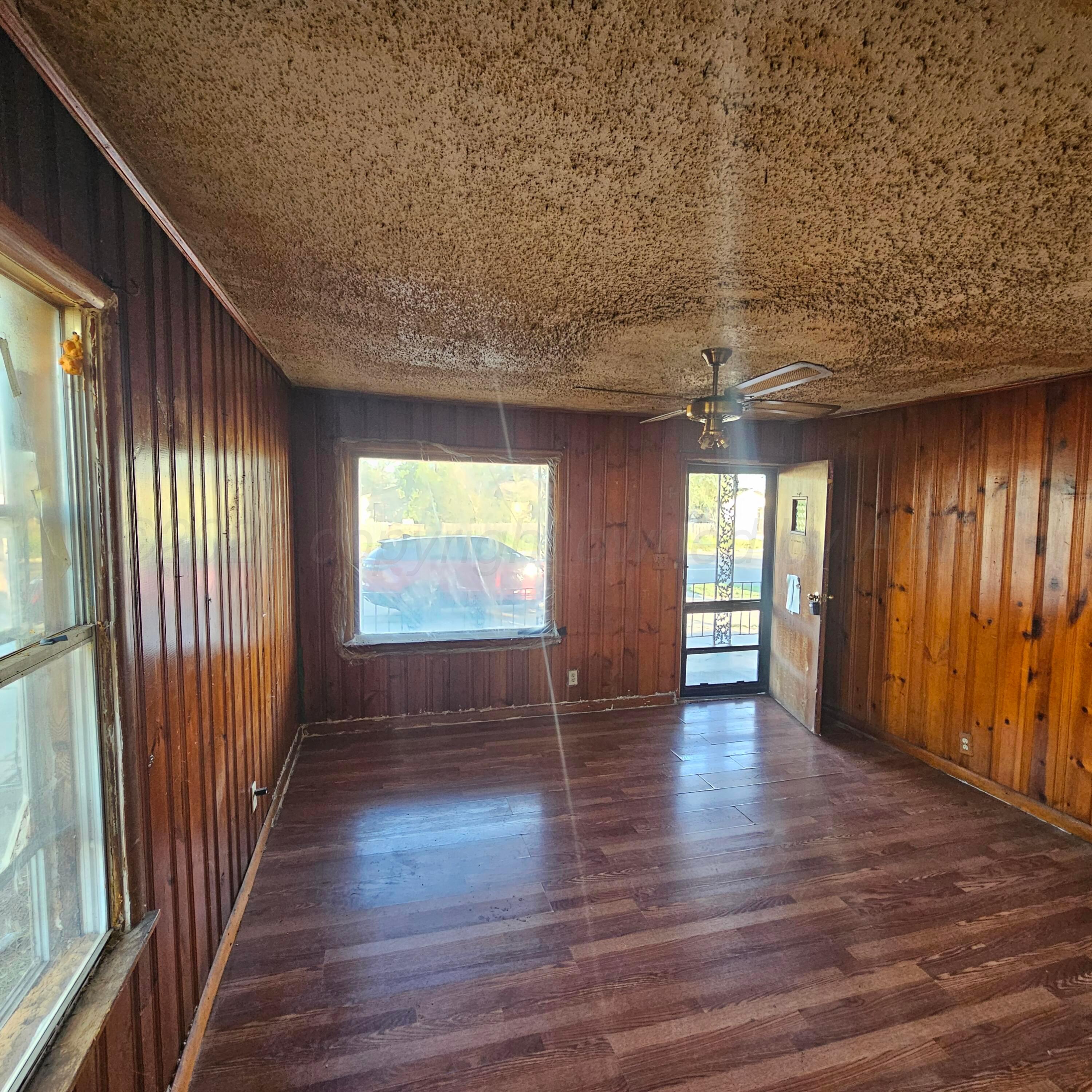 1422 S Arthur Street Property Photo 3