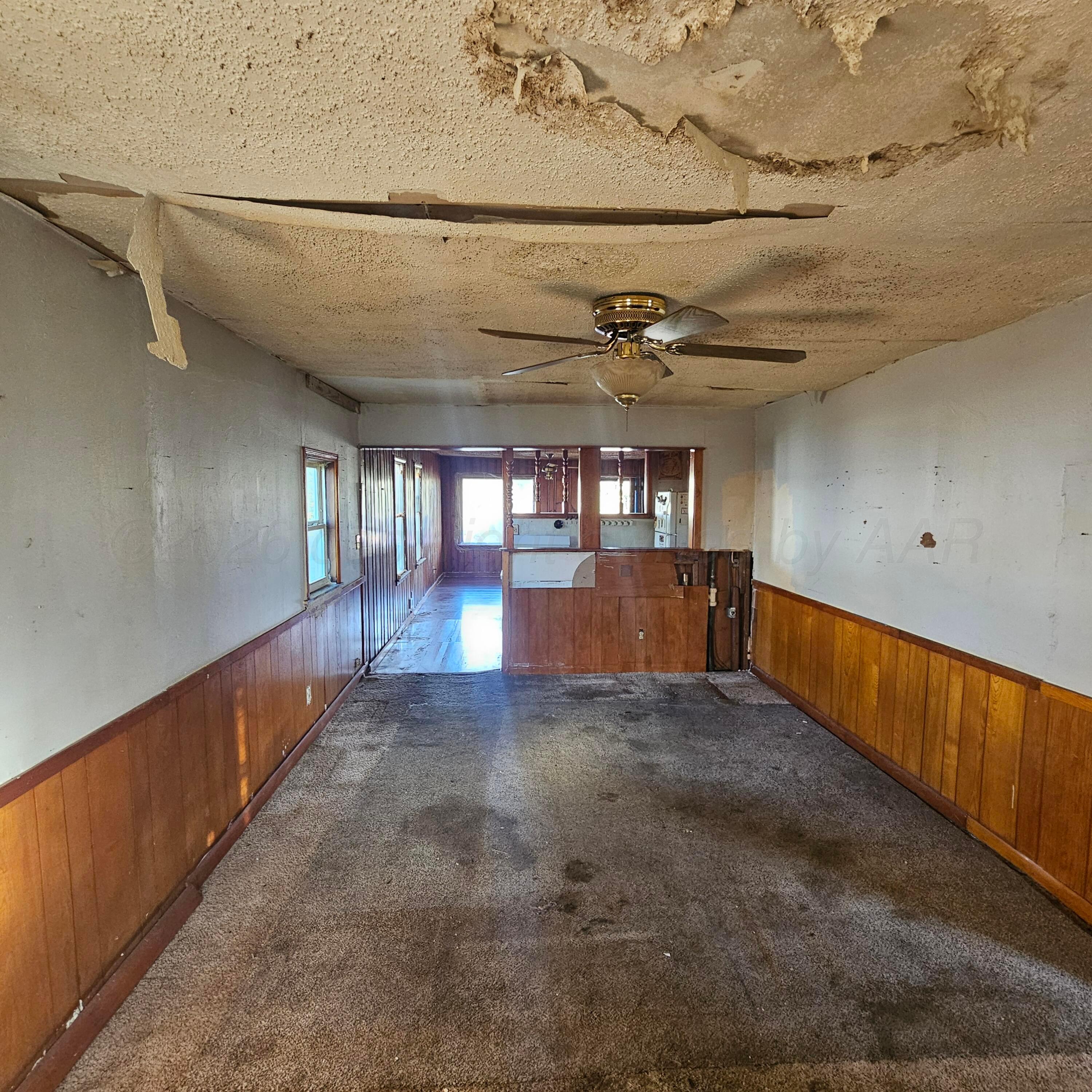 1422 S Arthur Street Property Photo 6