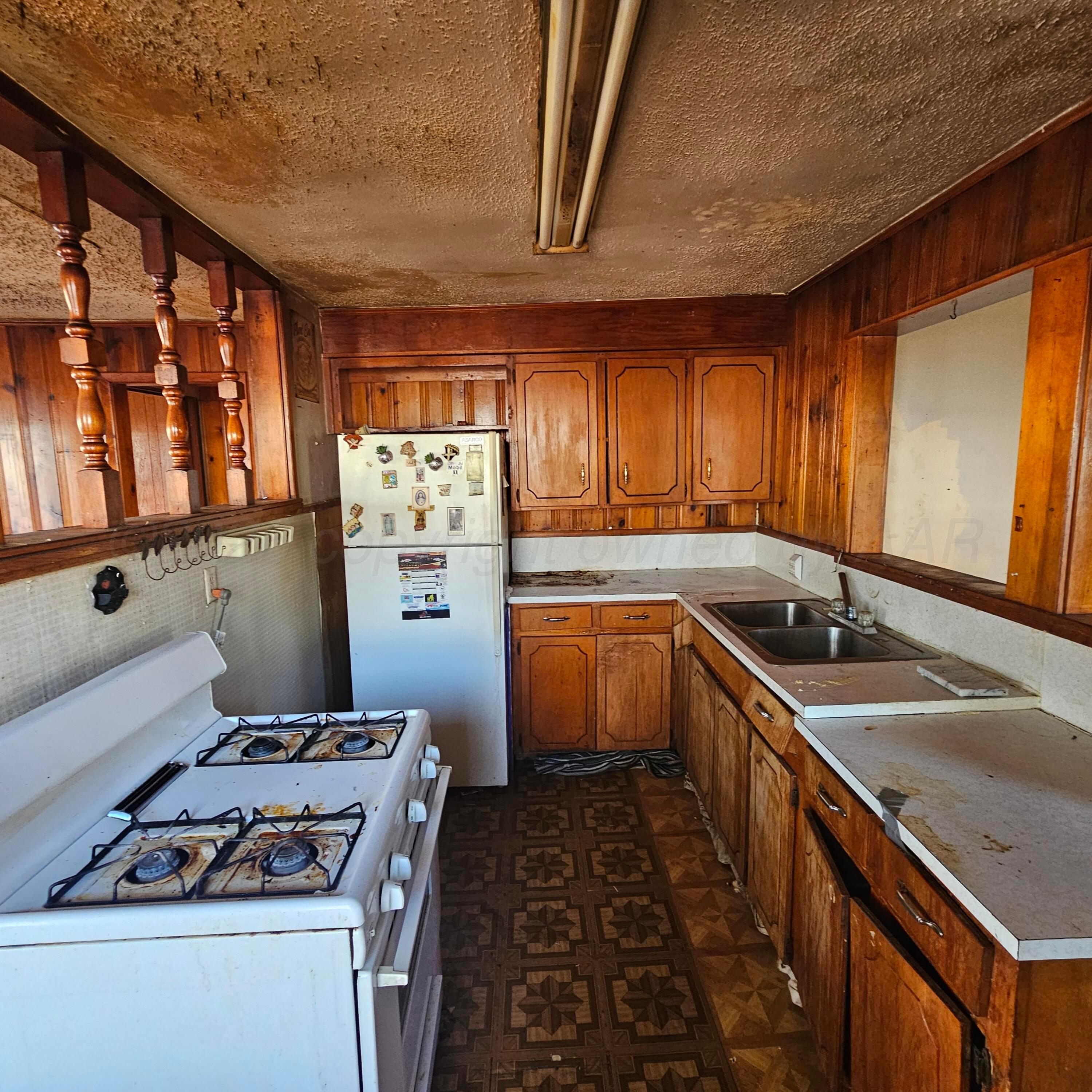 1422 S Arthur Street Property Photo 7