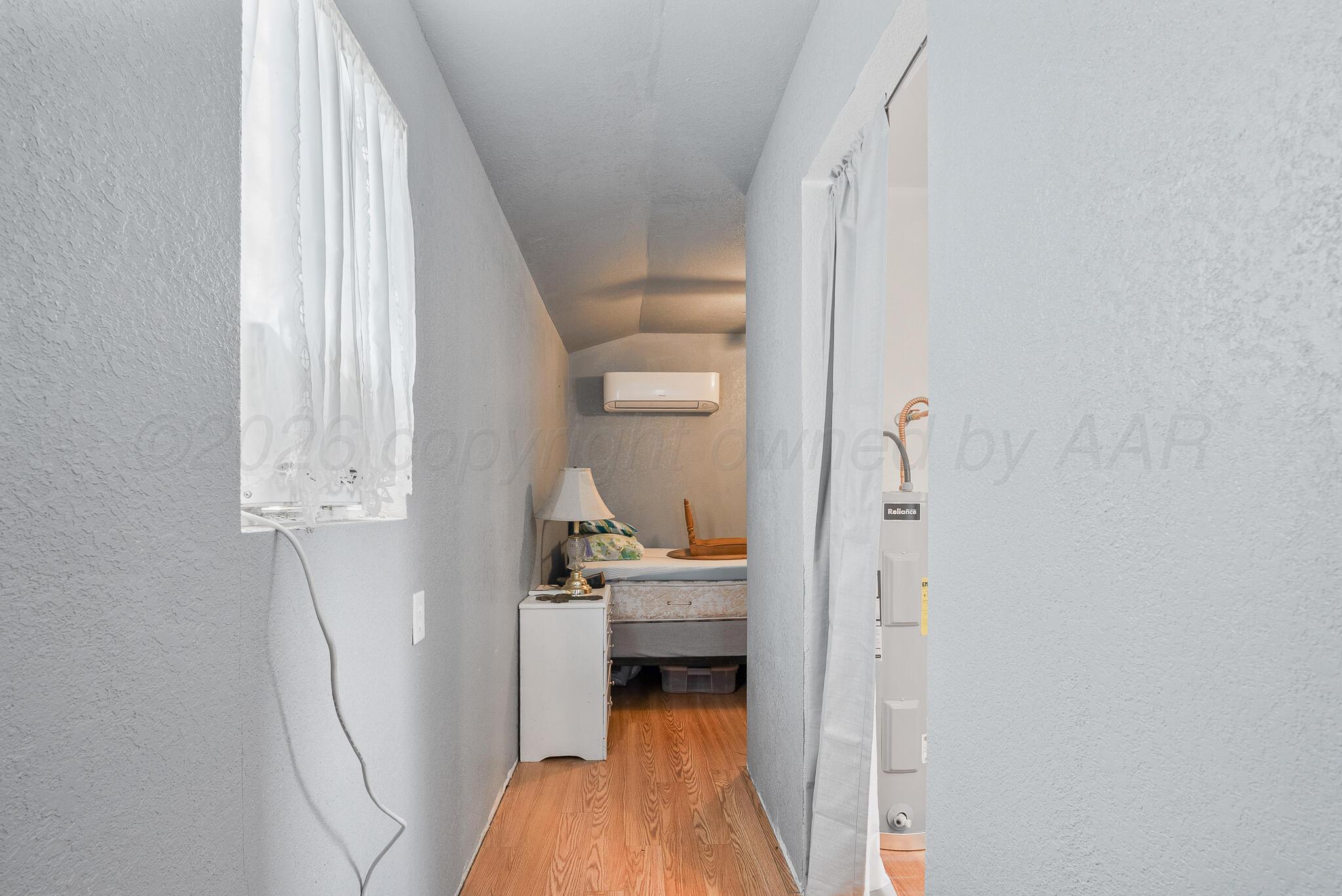 201 Elizabeth Street Property Photo 45