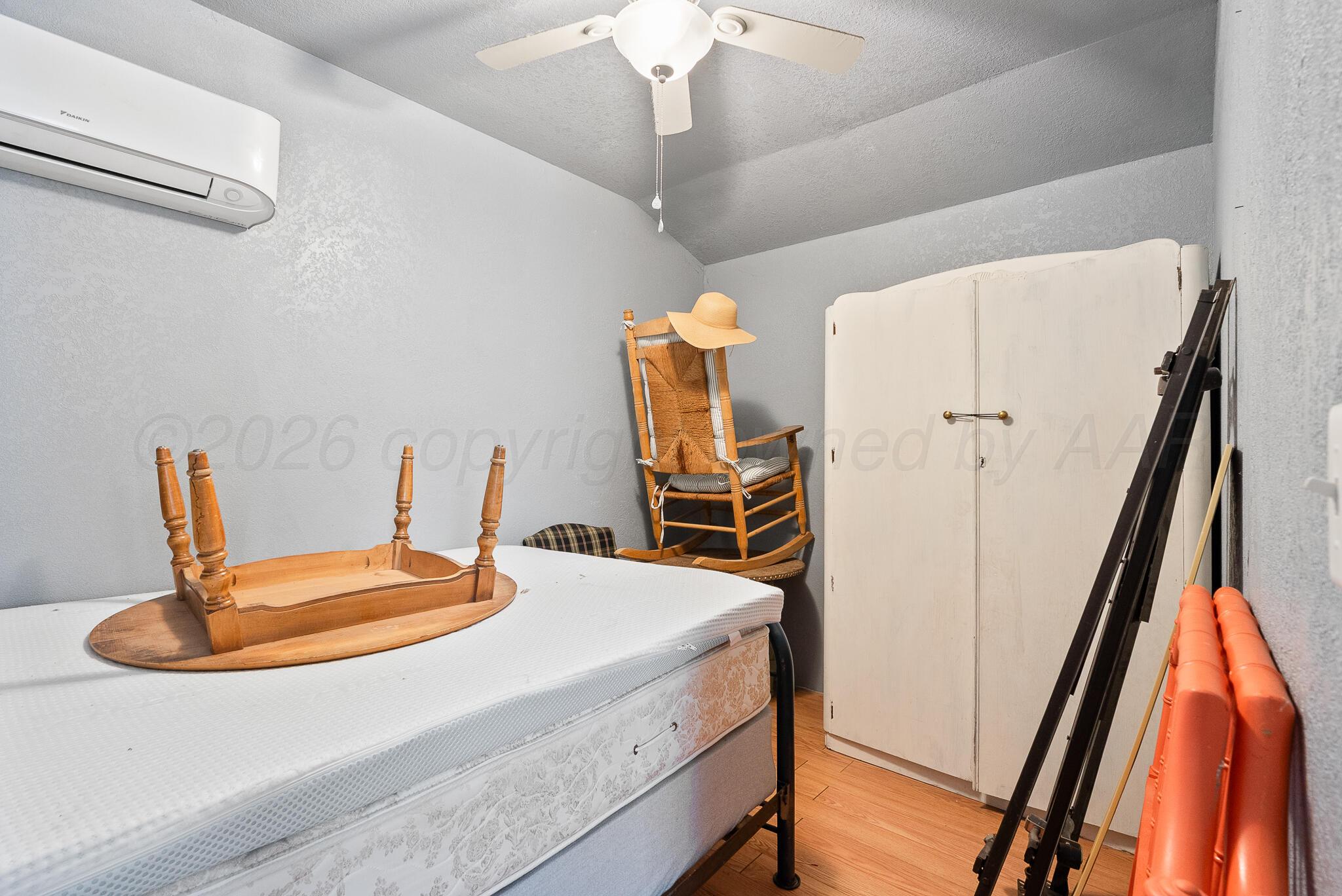201 Elizabeth Street Property Photo 46