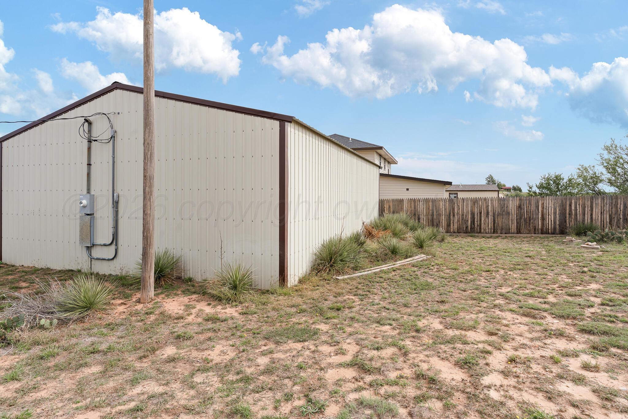201 Elizabeth Street Property Photo 52