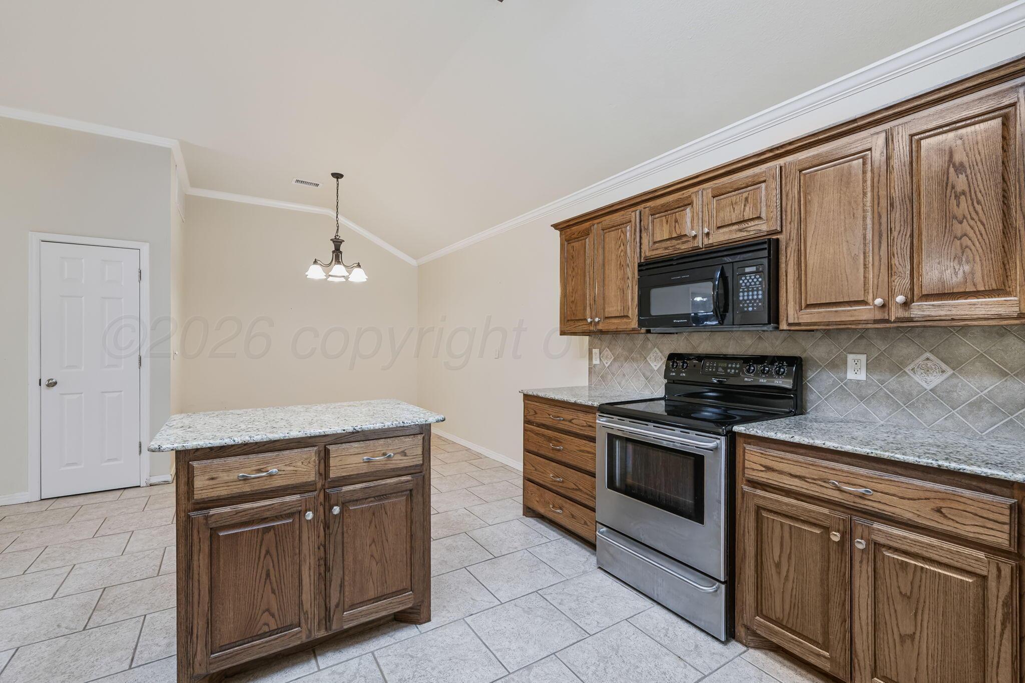 7710 Reward Place Property Photo 7