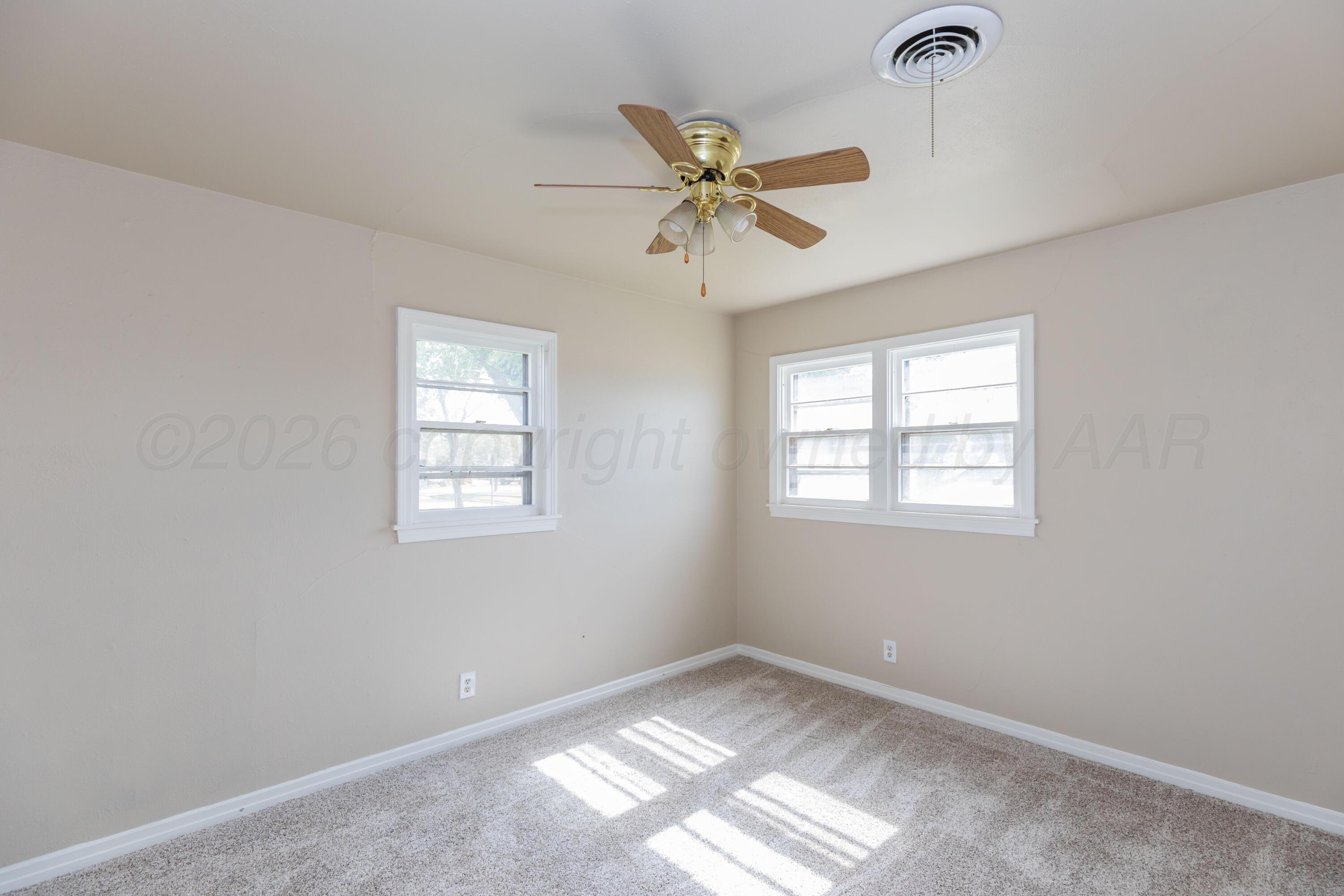 2509 S Pierce Street Property Photo 15