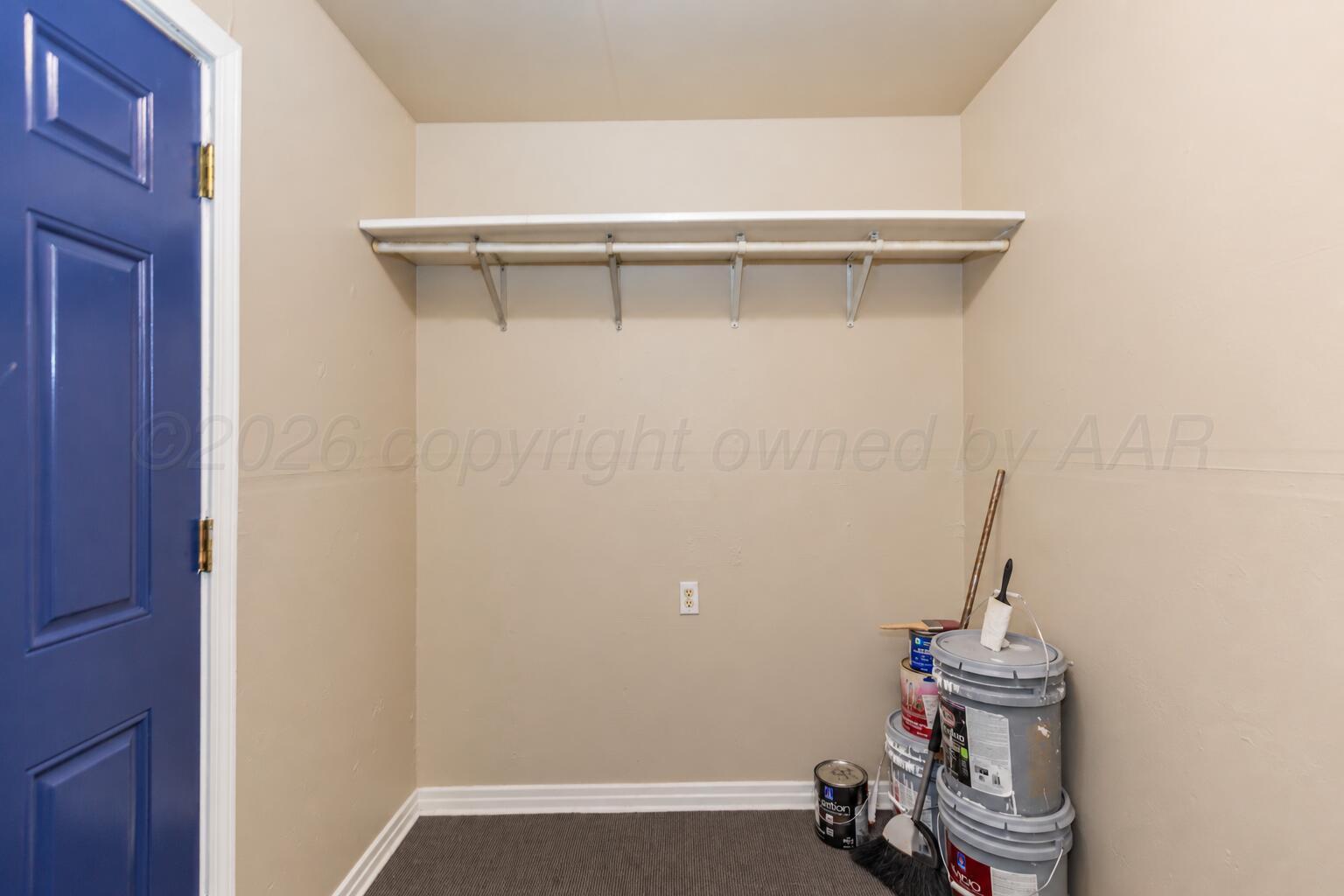 2509 S Pierce Street Property Photo 17
