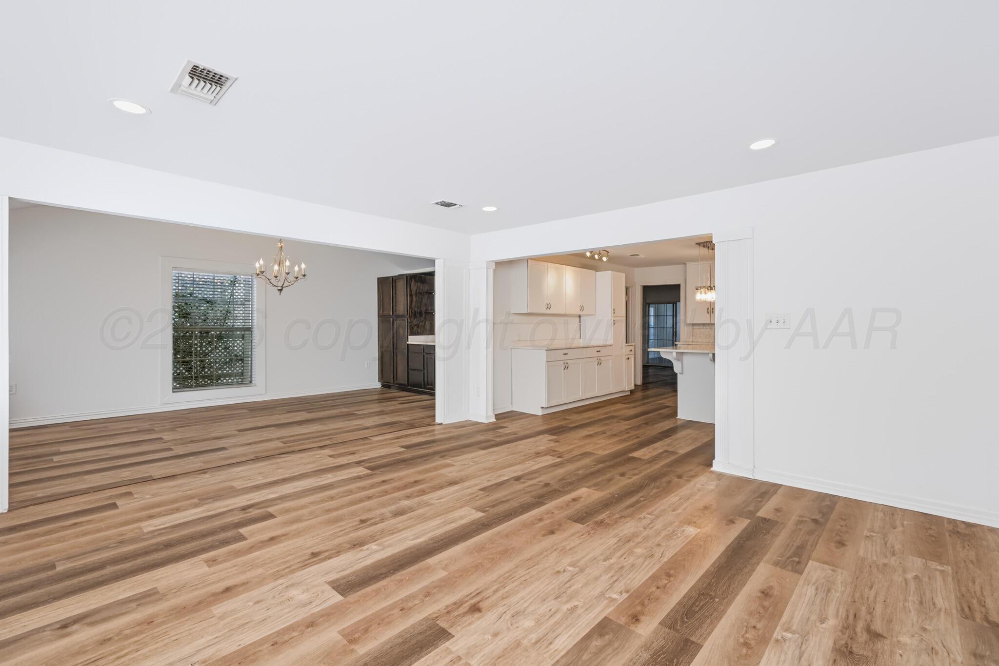 4214 King Avenue Property Photo 6
