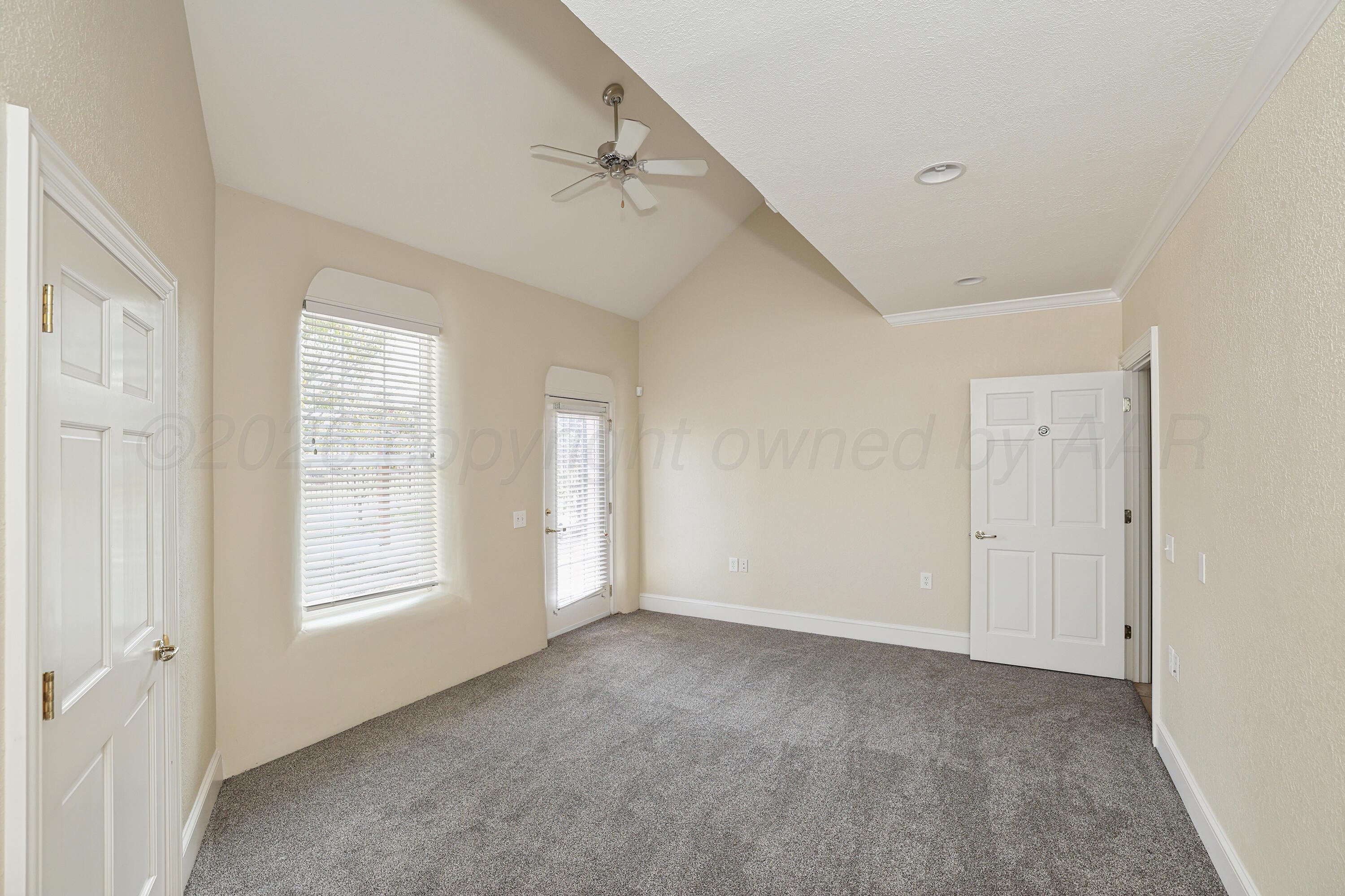 6000 Hester Drive Property Photo 35