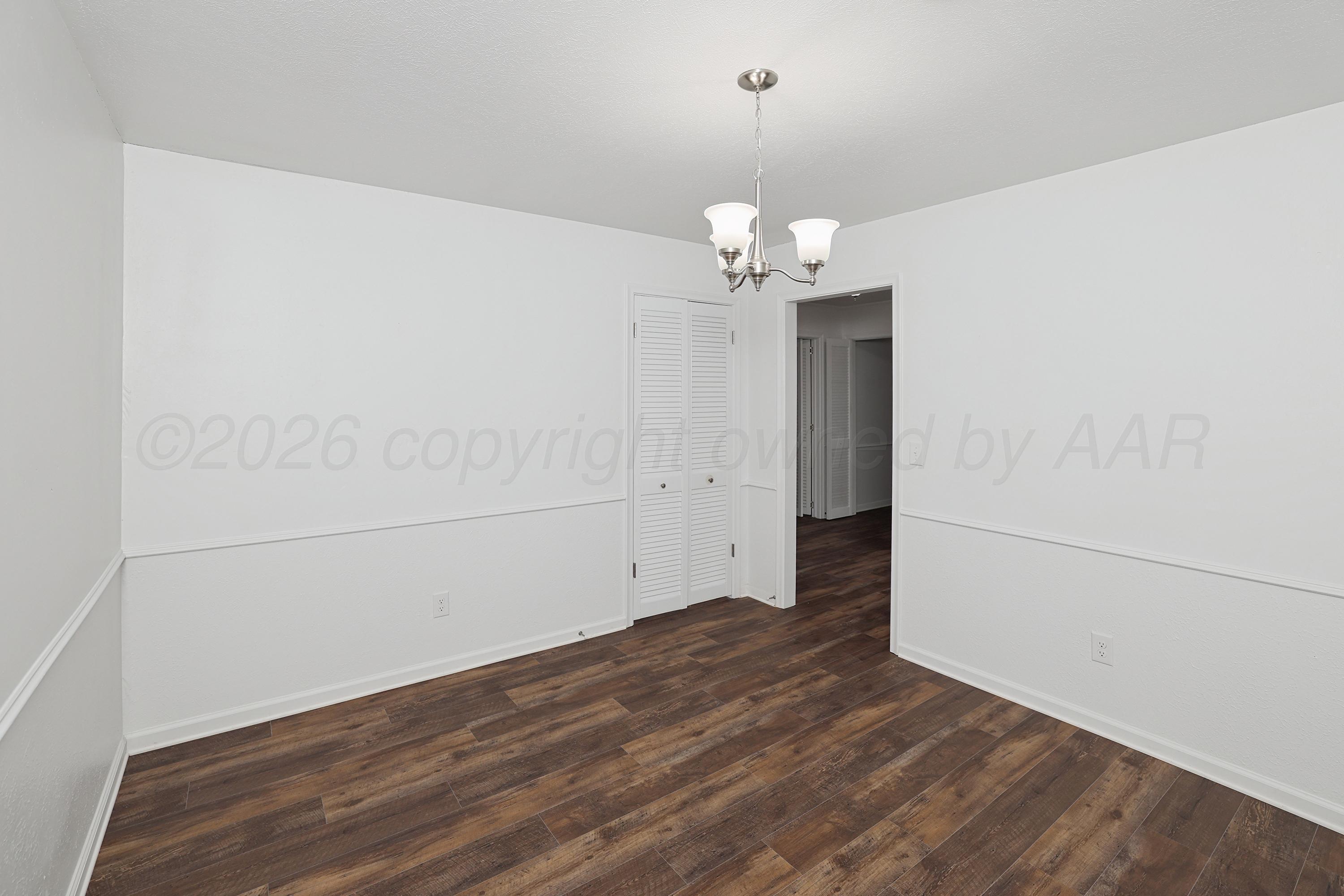 3909 Huntington Drive Property Photo 9
