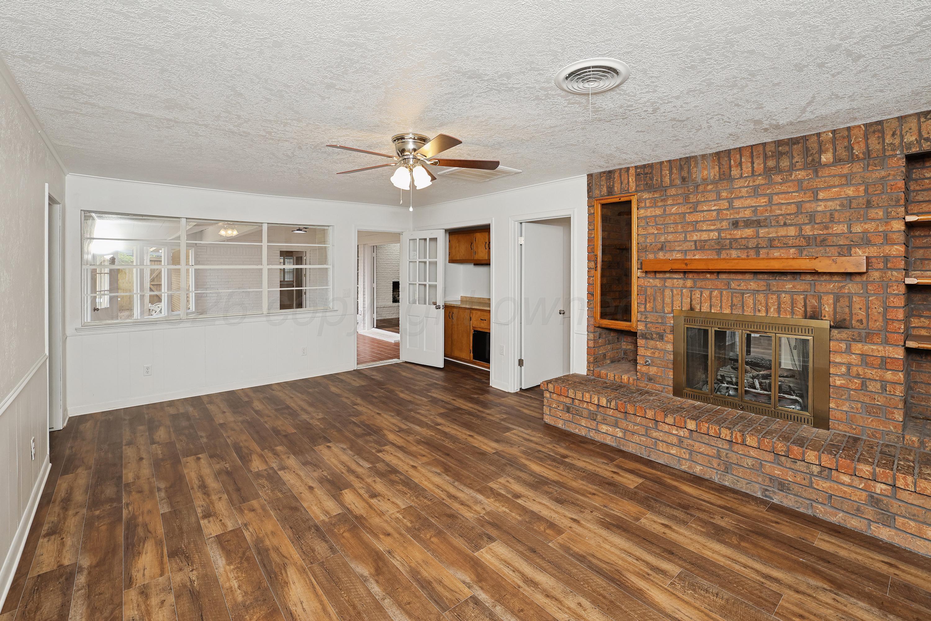 3909 Huntington Drive Property Photo 18
