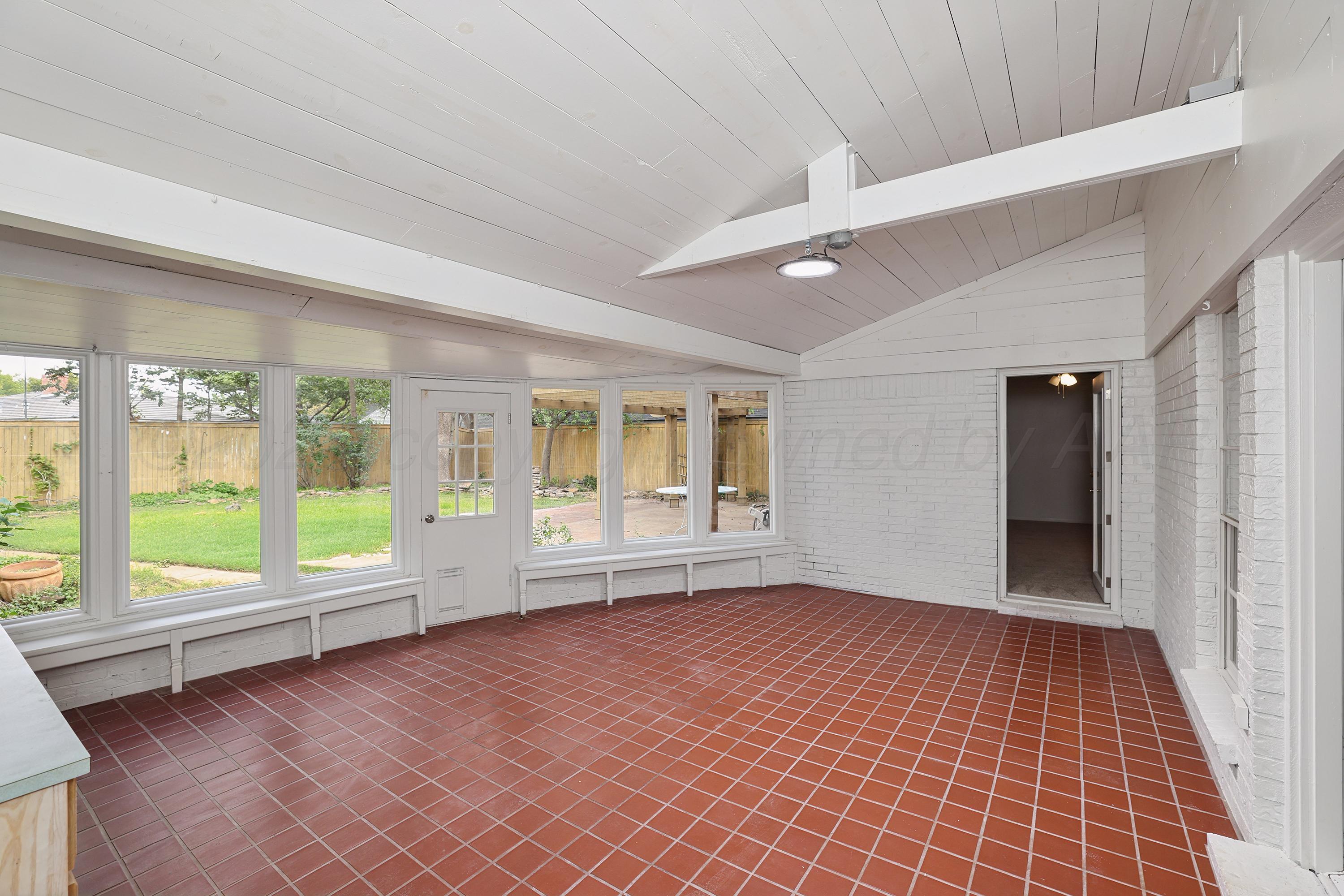 3909 Huntington Drive Property Photo 28