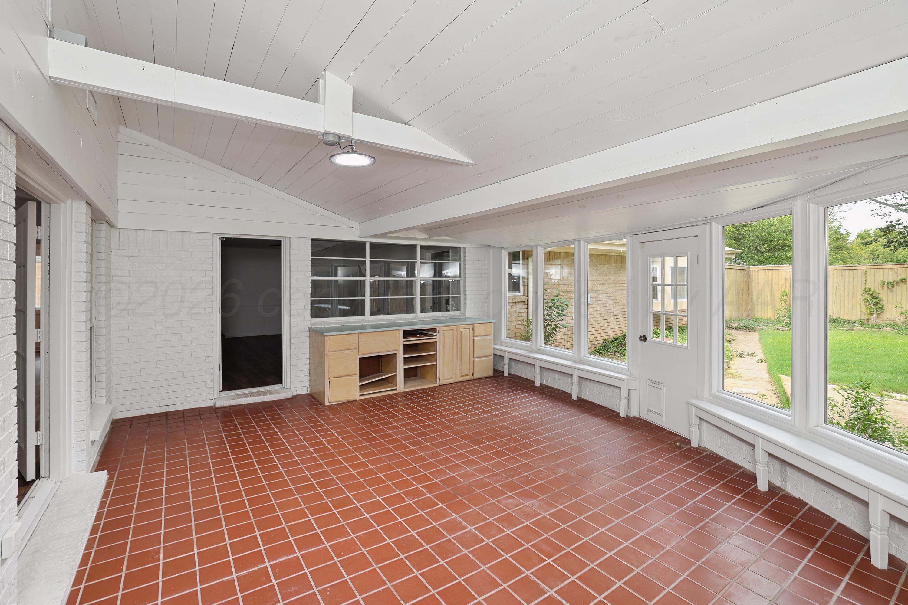 3909 Huntington Drive Property Photo 30