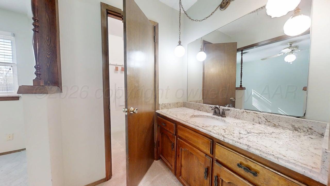 1001 Holly Lane Property Photo 19