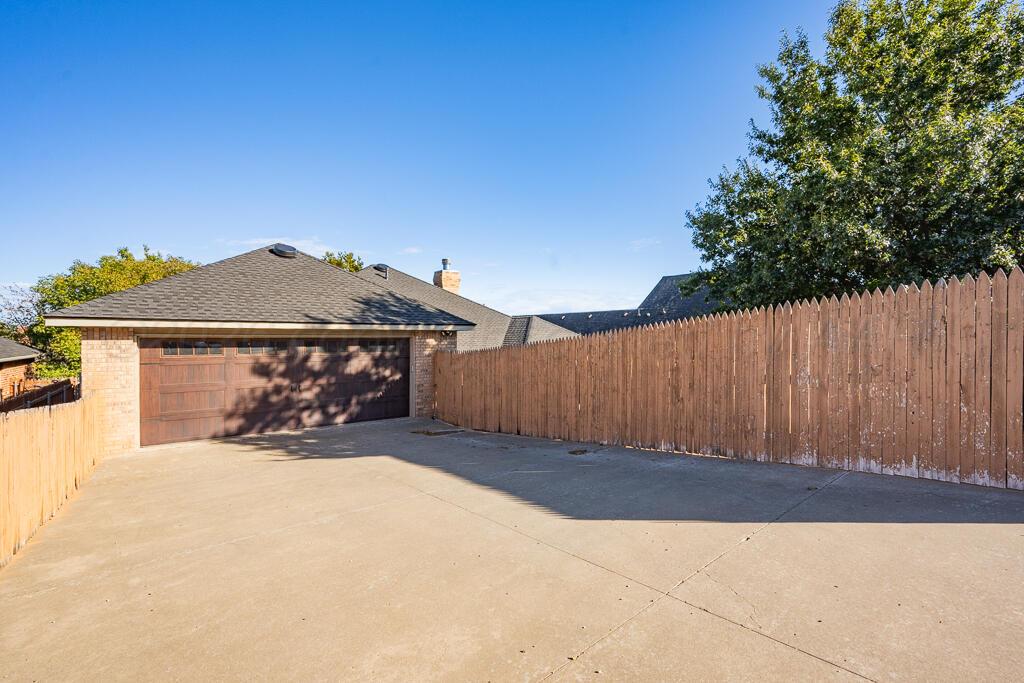 2403 Drake Elm Place Property Photo 28