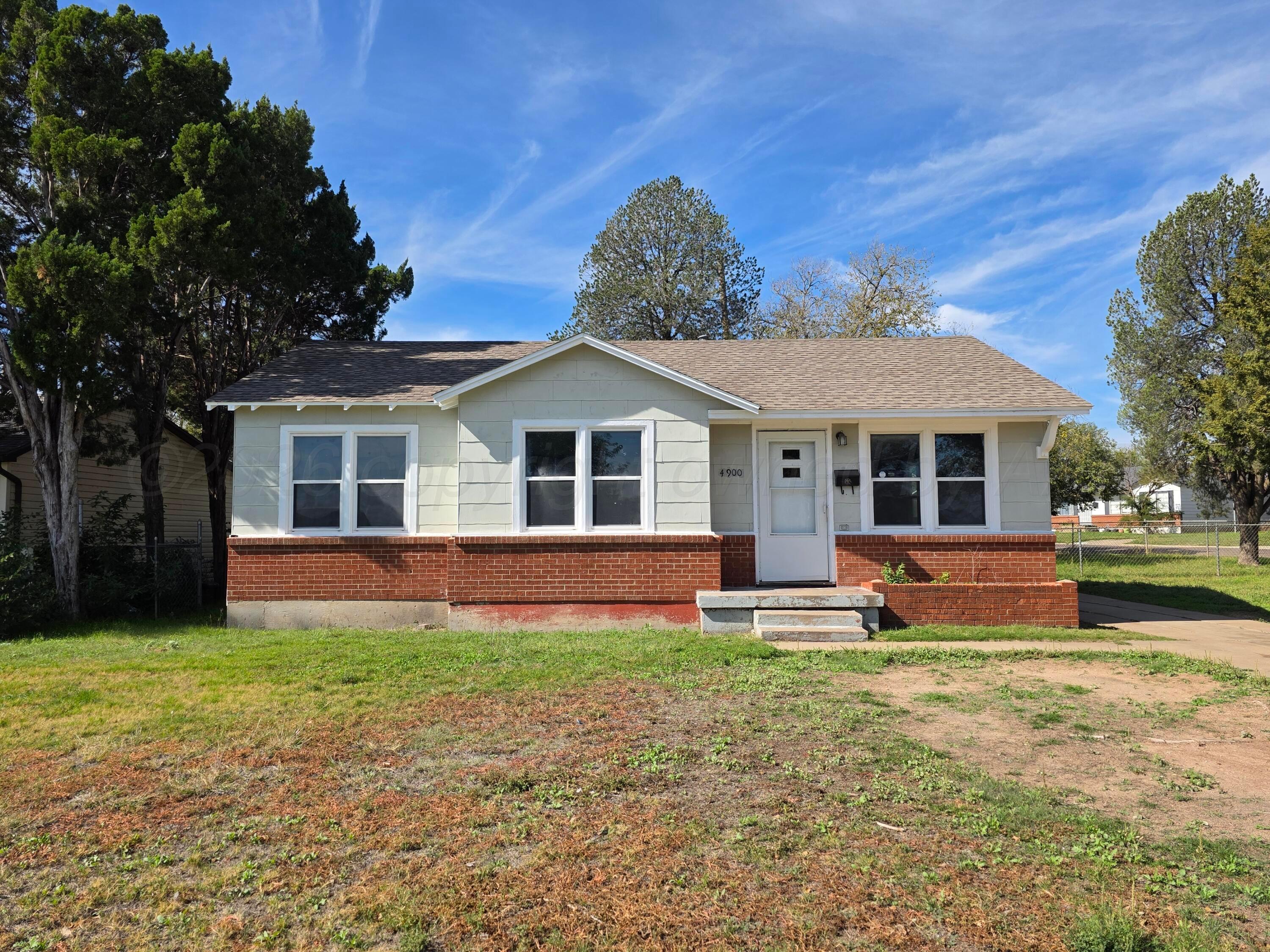 4900 Parker Street Property Photo 1