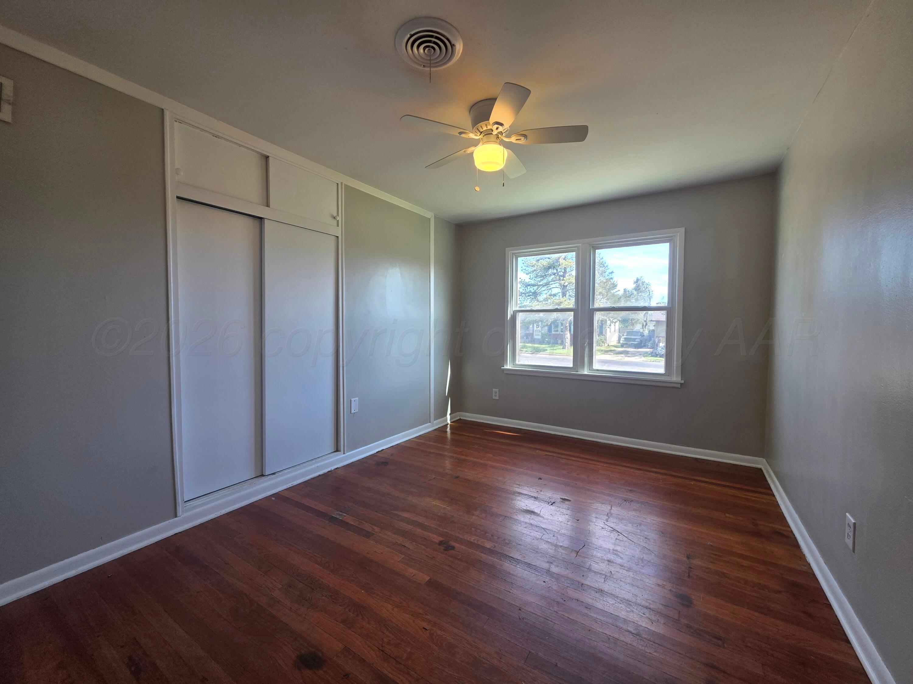 4900 Parker Street Property Photo 11