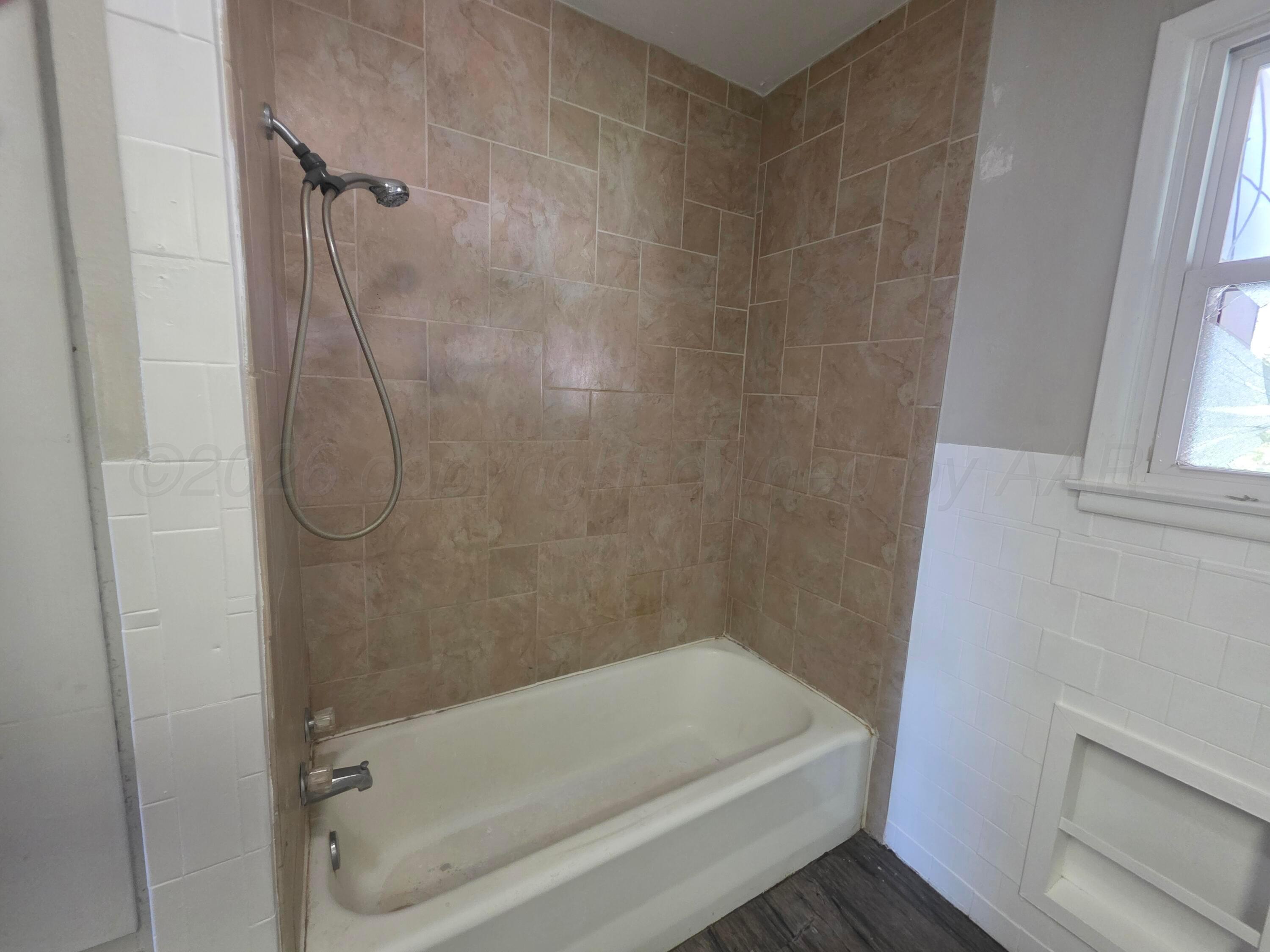 4900 Parker Street Property Photo 15