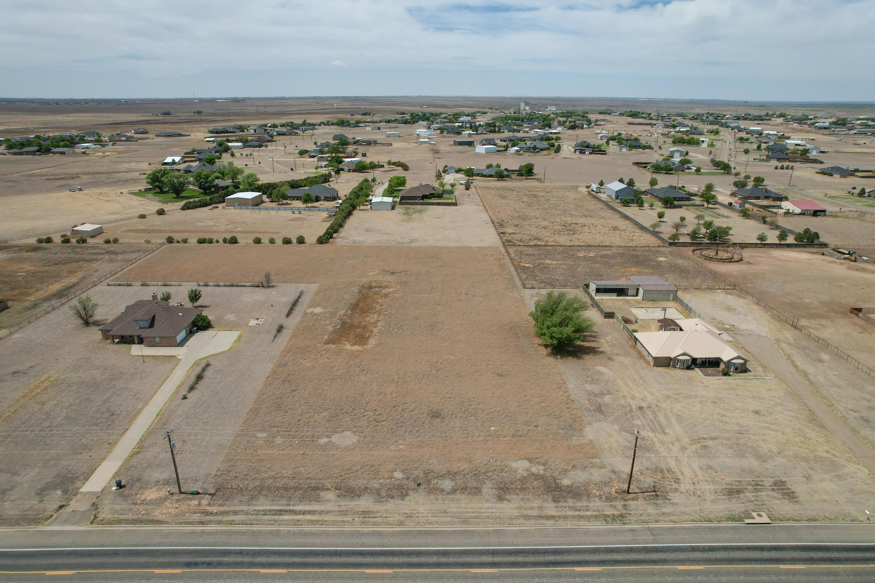 320 S FM 2381 Property Photo 1
