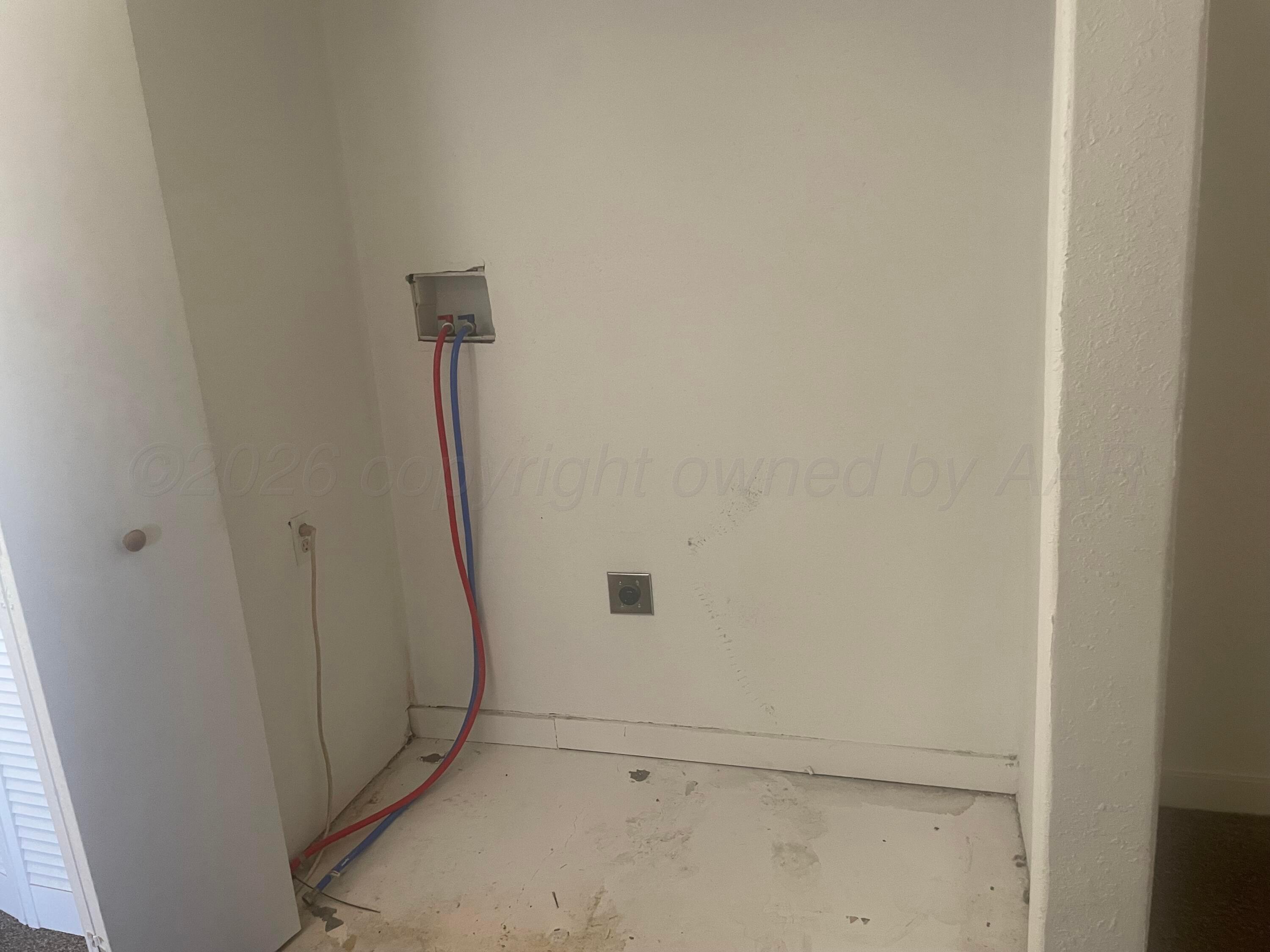 1010 N Alabama Street Property Photo 23