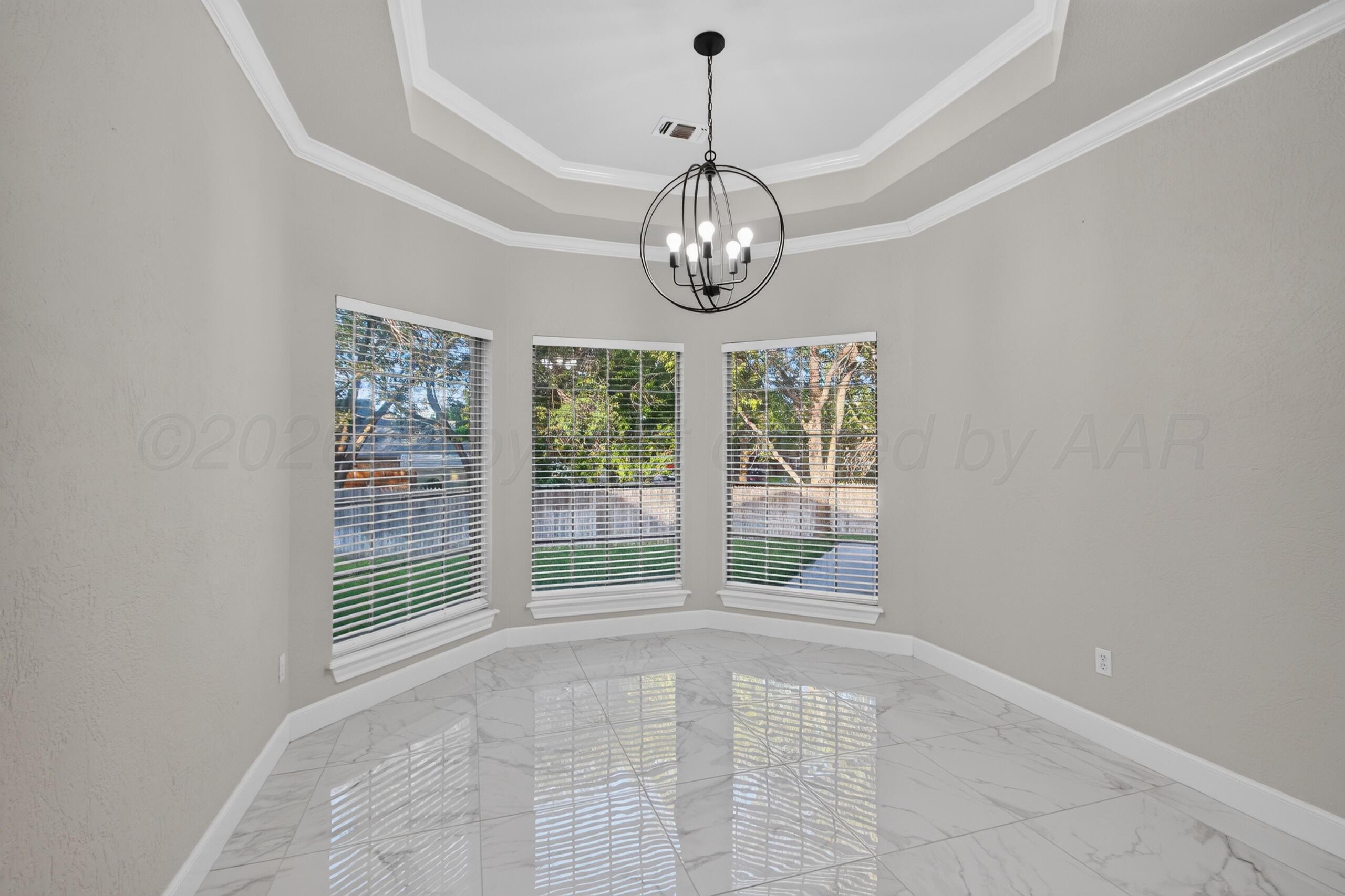 2105 Briarwood Drive Property Photo 8