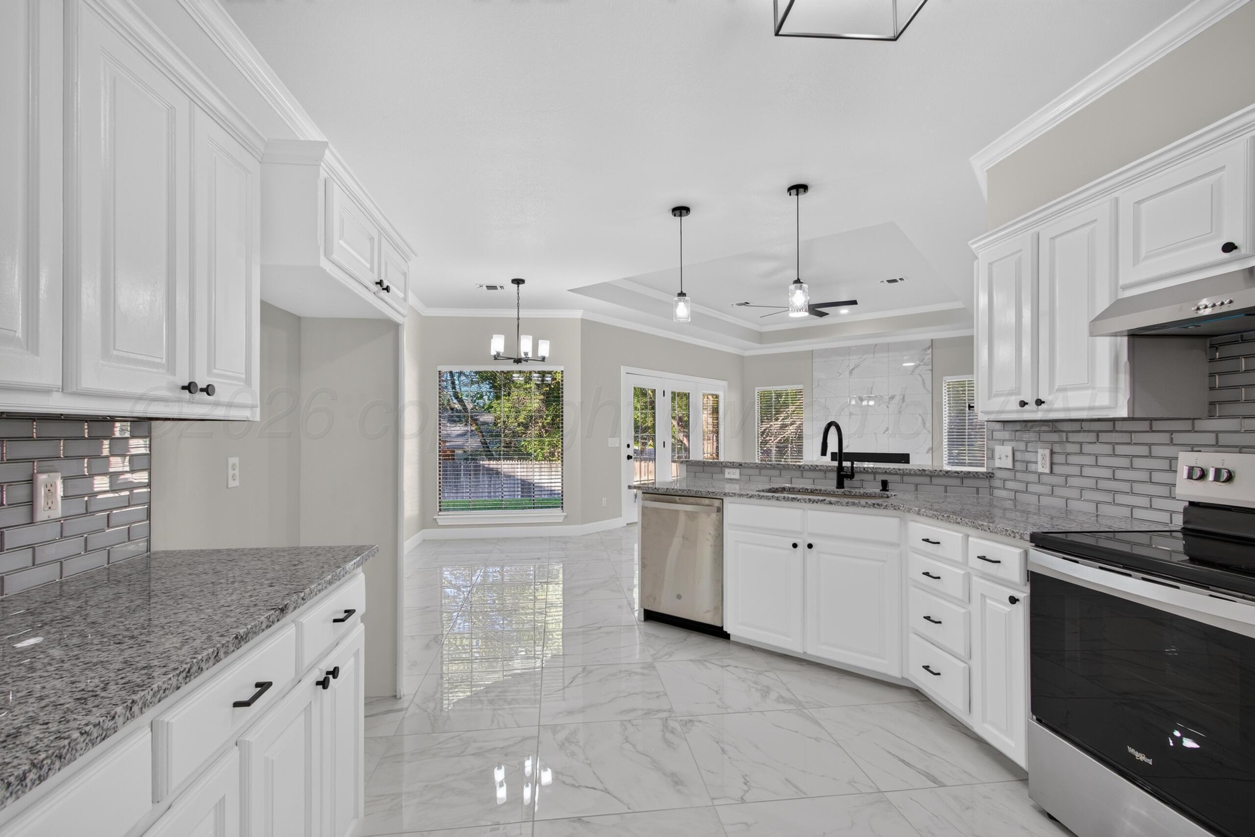 2105 Briarwood Drive Property Photo 10