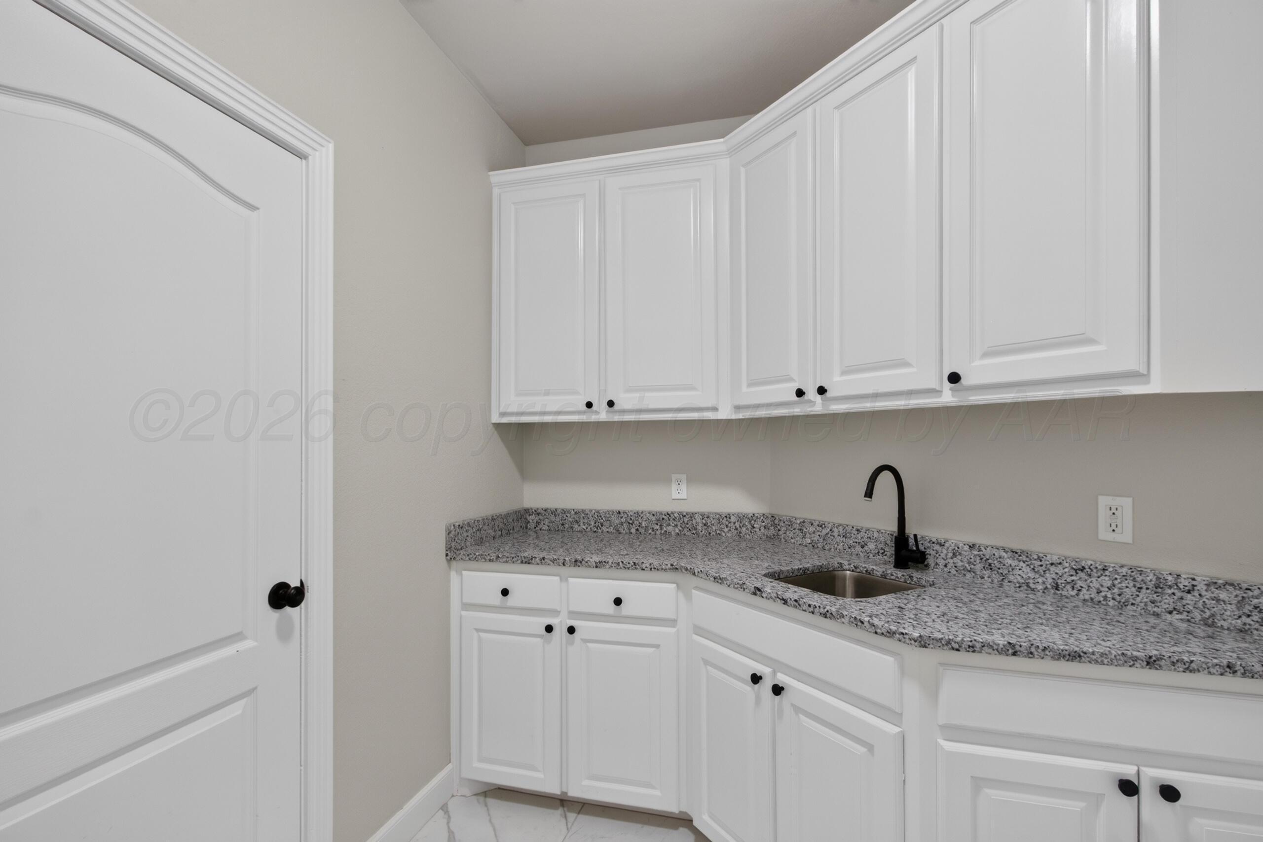 2105 Briarwood Drive Property Photo 37