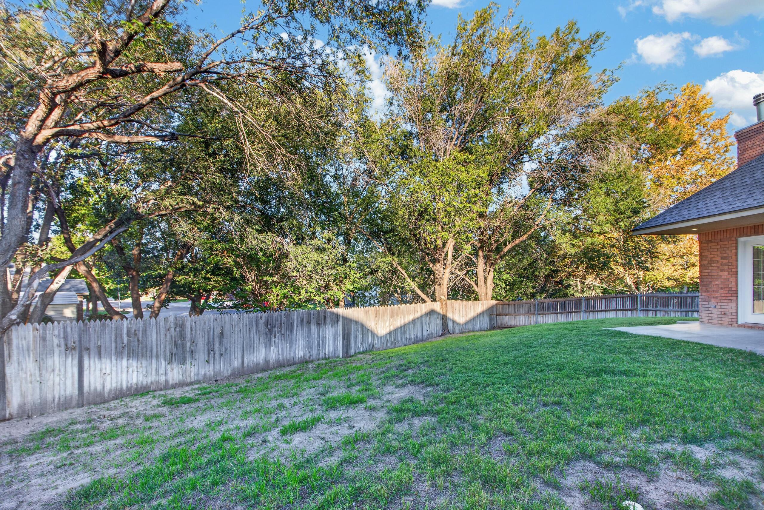 2105 Briarwood Drive Property Photo 42