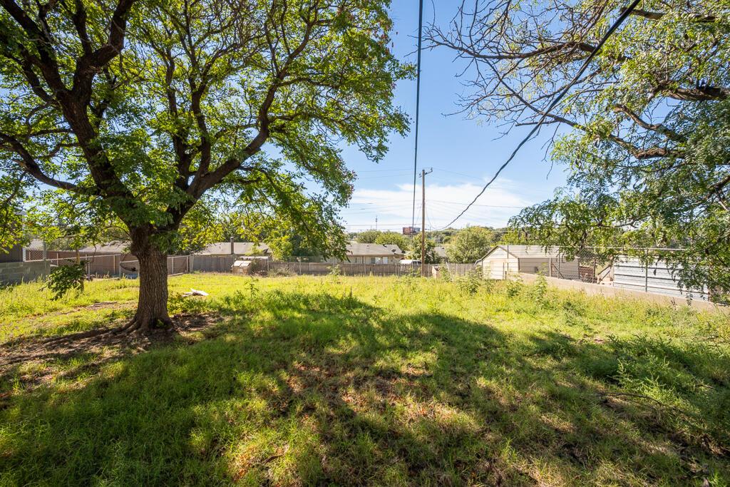 316 Poplar Street Property Photo 18