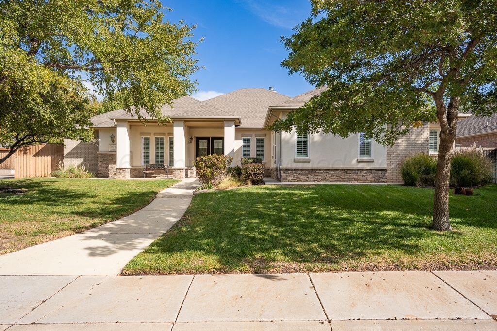 7812 Kingsgate Drive Property Photo 1