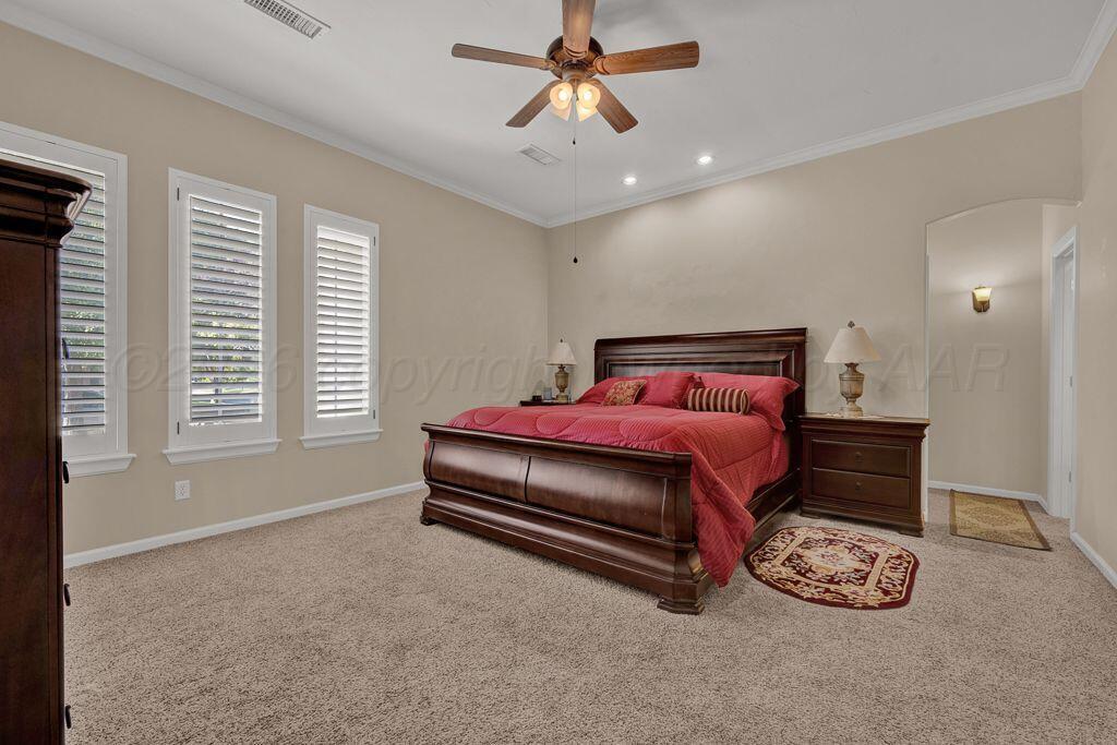 7812 Kingsgate Drive Property Photo 11
