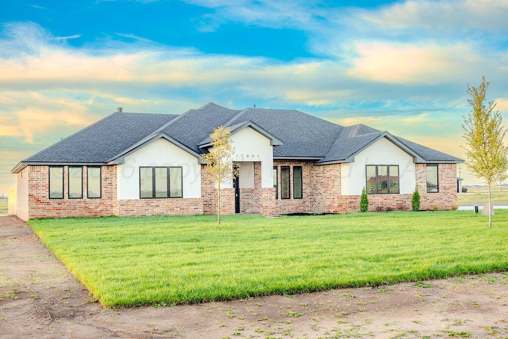 17851 Mid Country Property Photo 1